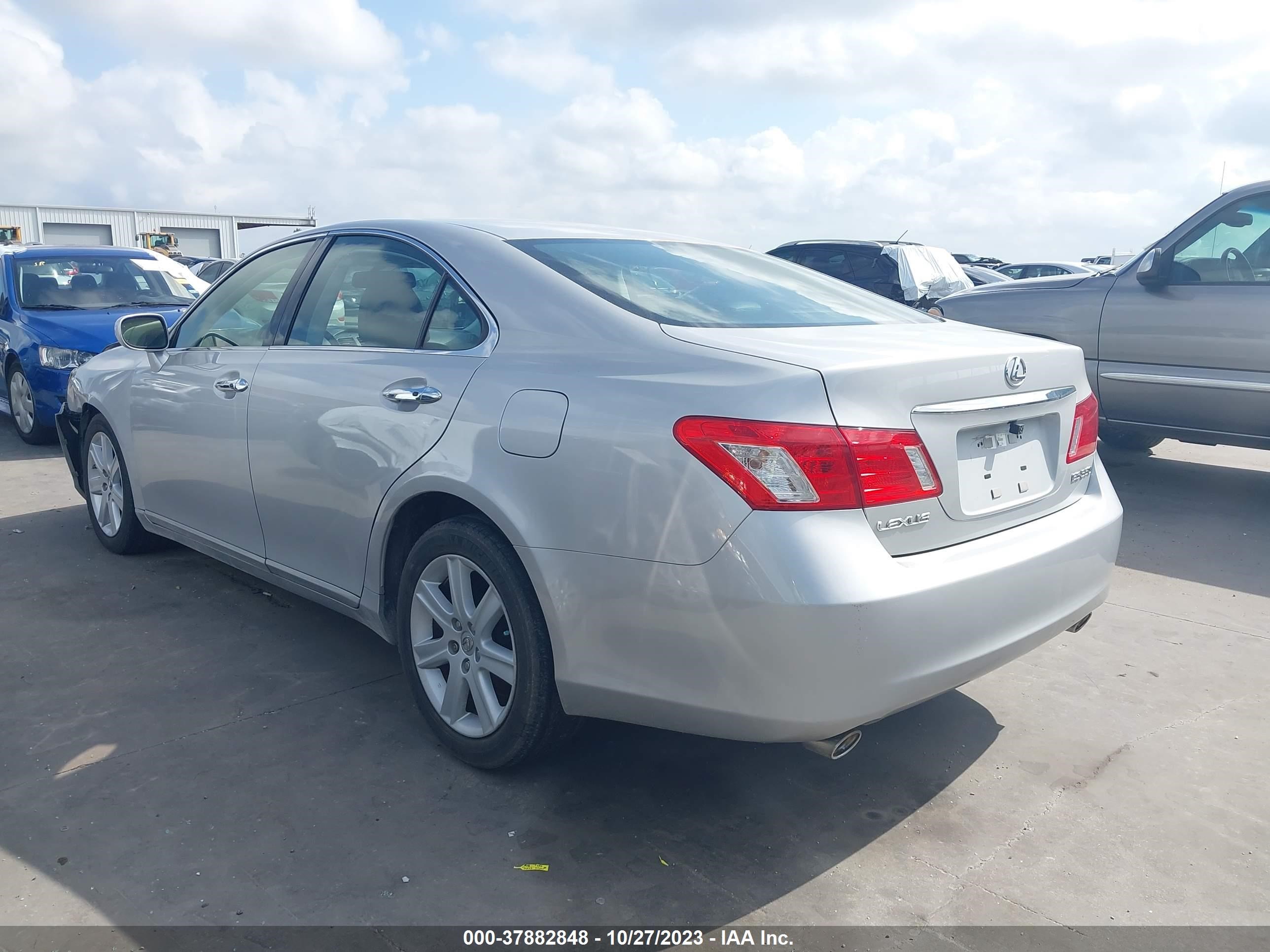 Photo 2 VIN: JTHBJ46G082220416 - LEXUS ES 