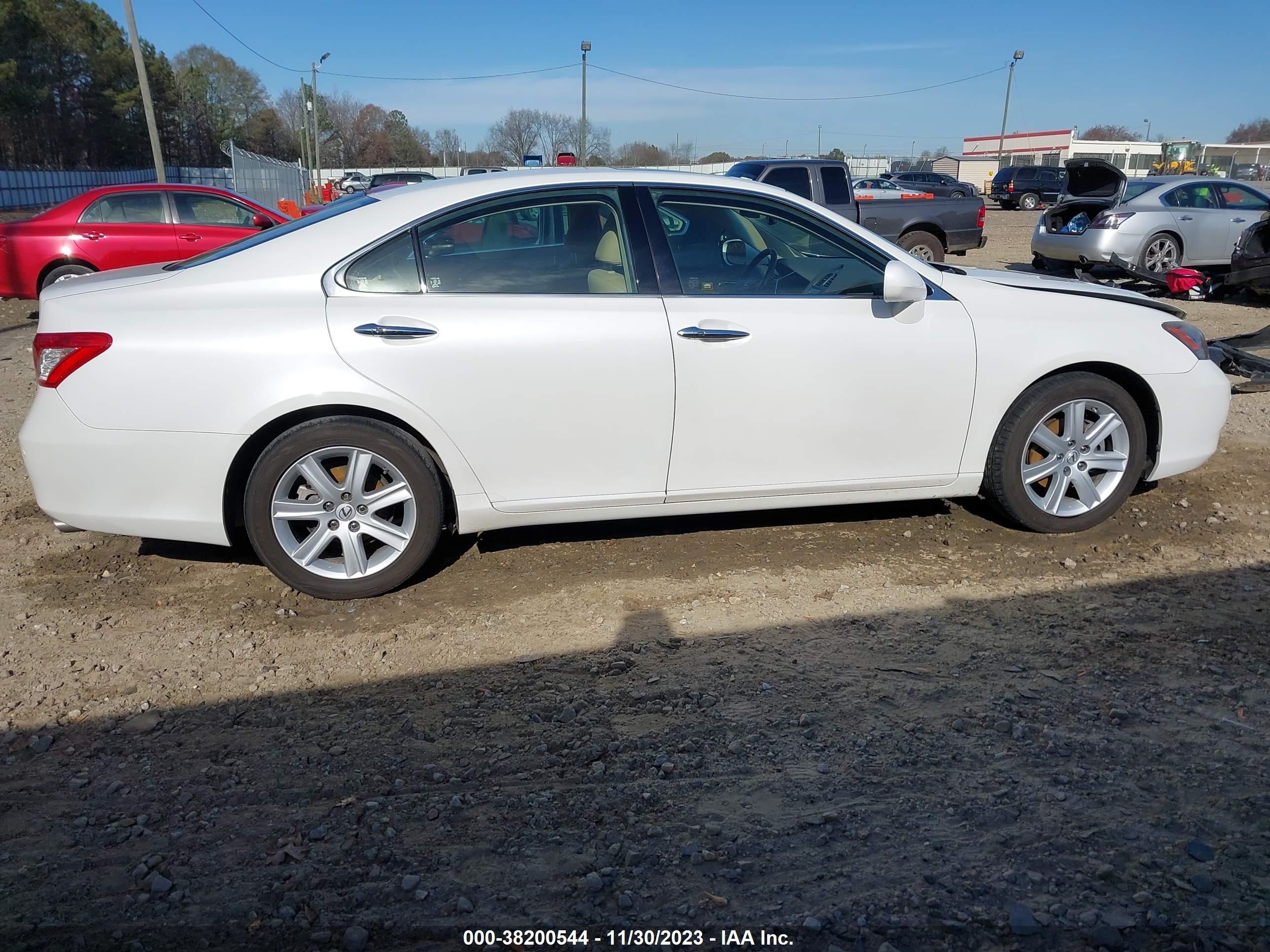 Photo 12 VIN: JTHBJ46G092278334 - LEXUS ES 