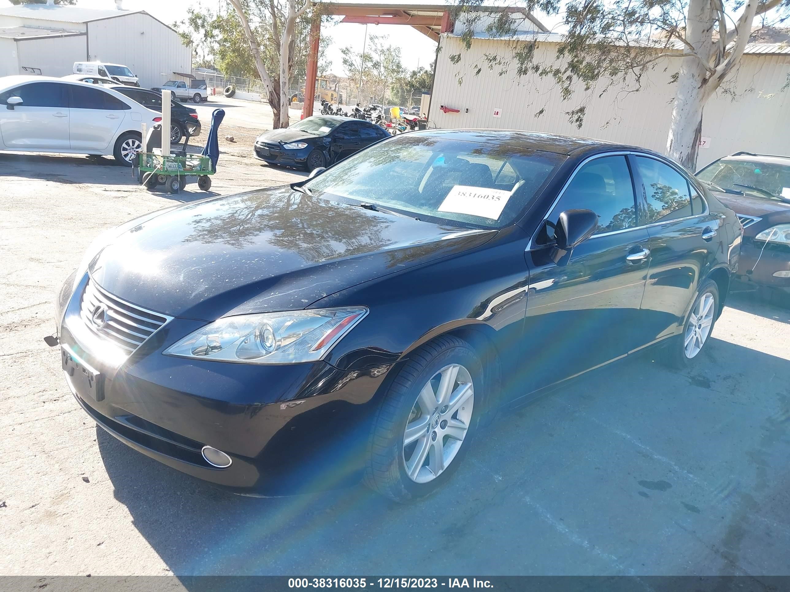 Photo 1 VIN: JTHBJ46G092303670 - LEXUS ES 