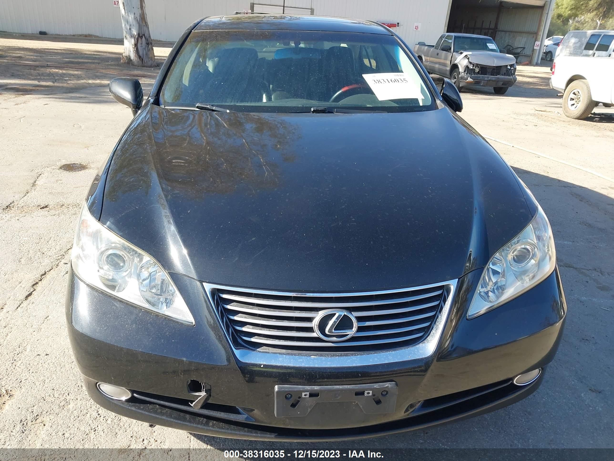 Photo 11 VIN: JTHBJ46G092303670 - LEXUS ES 