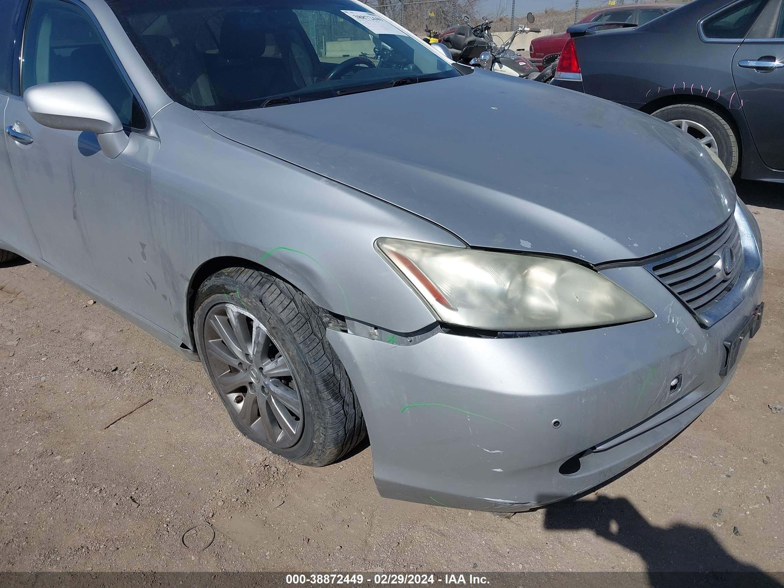 Photo 5 VIN: JTHBJ46G092308884 - LEXUS ES 