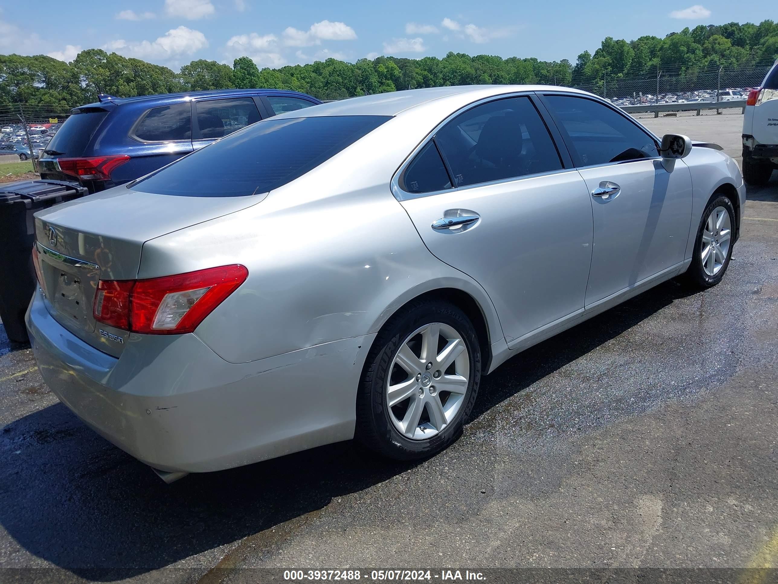 Photo 3 VIN: JTHBJ46G092331730 - LEXUS ES 