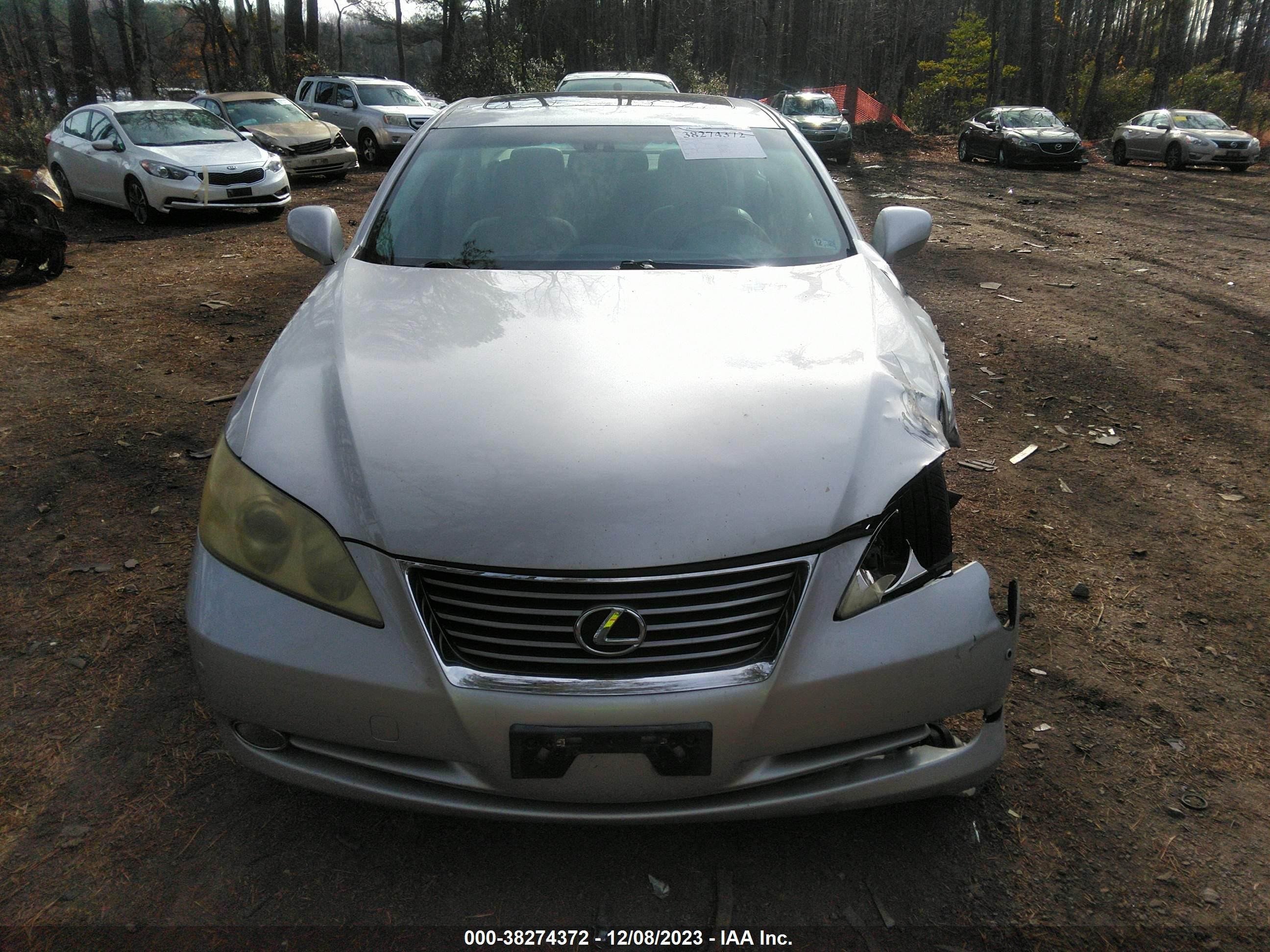 Photo 11 VIN: JTHBJ46G172012673 - LEXUS ES 