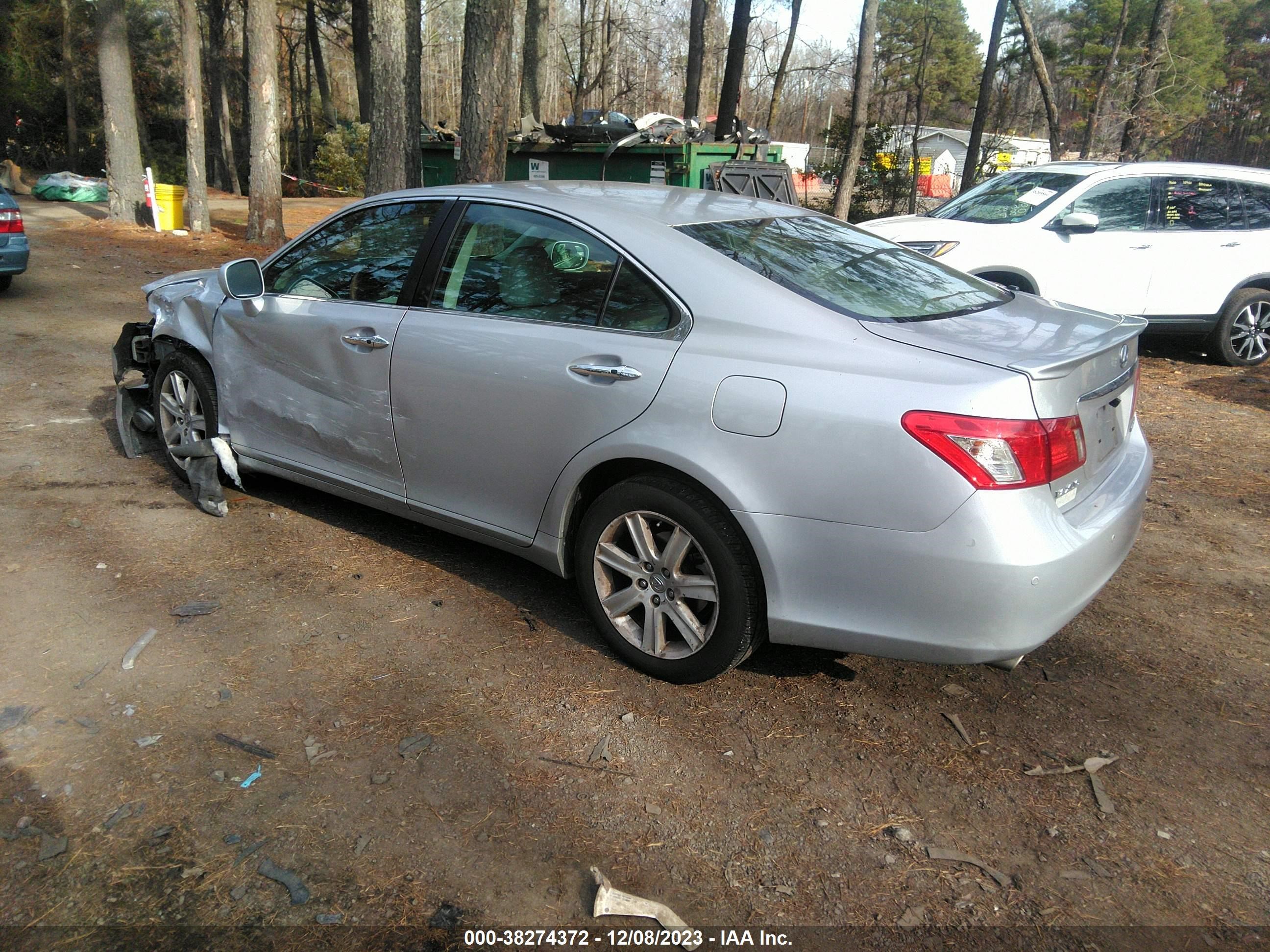 Photo 2 VIN: JTHBJ46G172012673 - LEXUS ES 