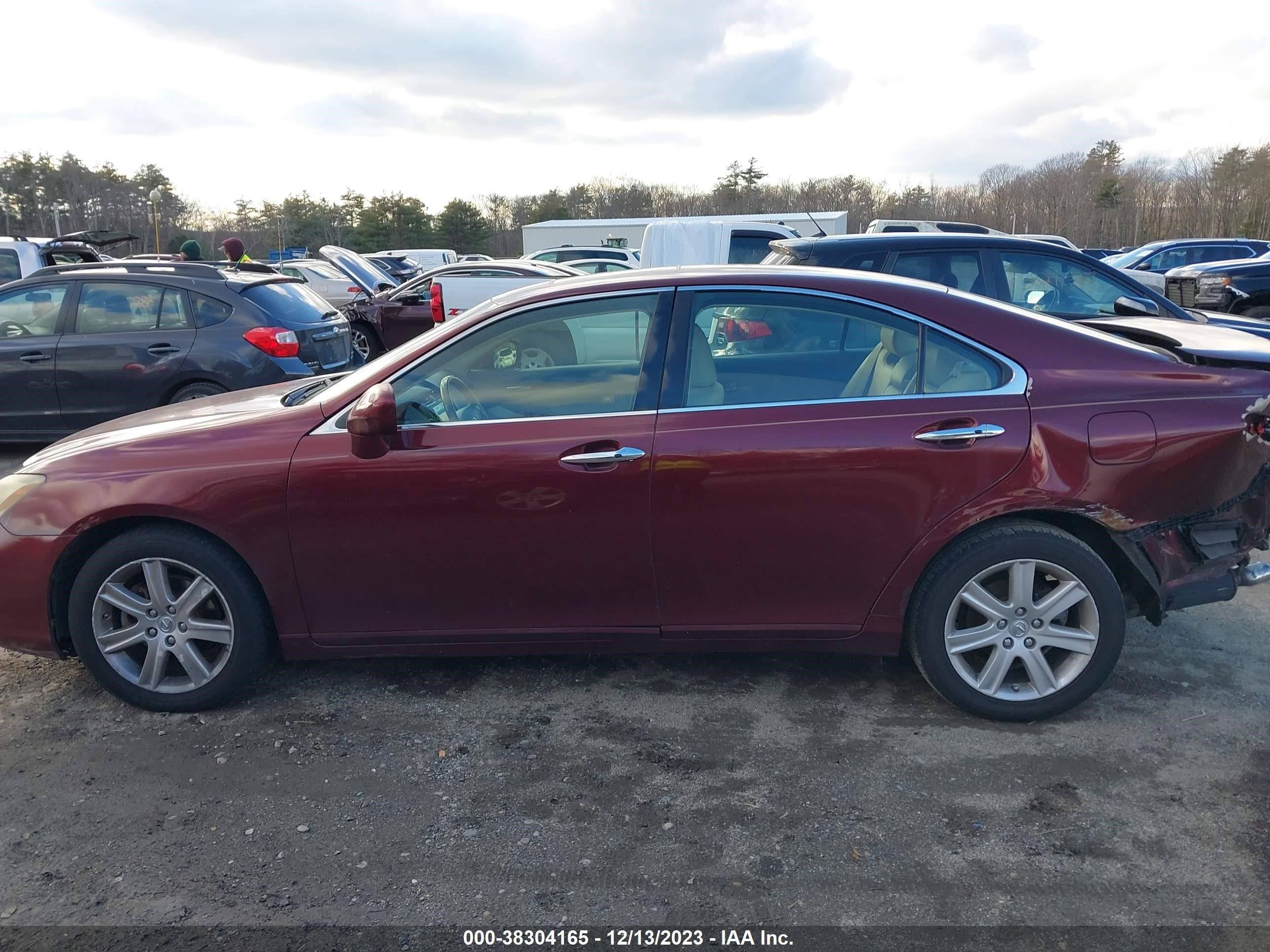 Photo 14 VIN: JTHBJ46G172078849 - LEXUS ES 