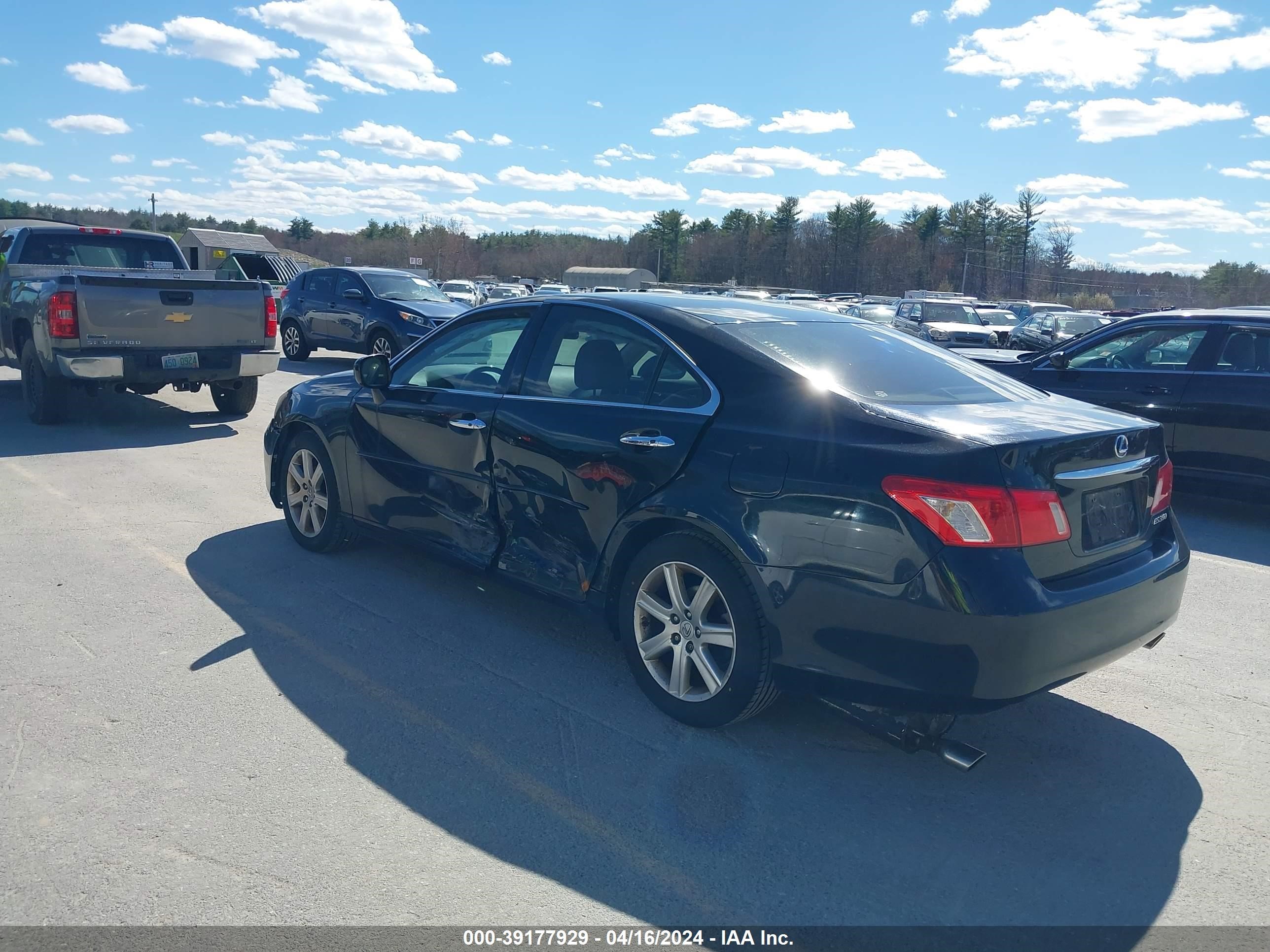 Photo 2 VIN: JTHBJ46G172102499 - LEXUS ES 