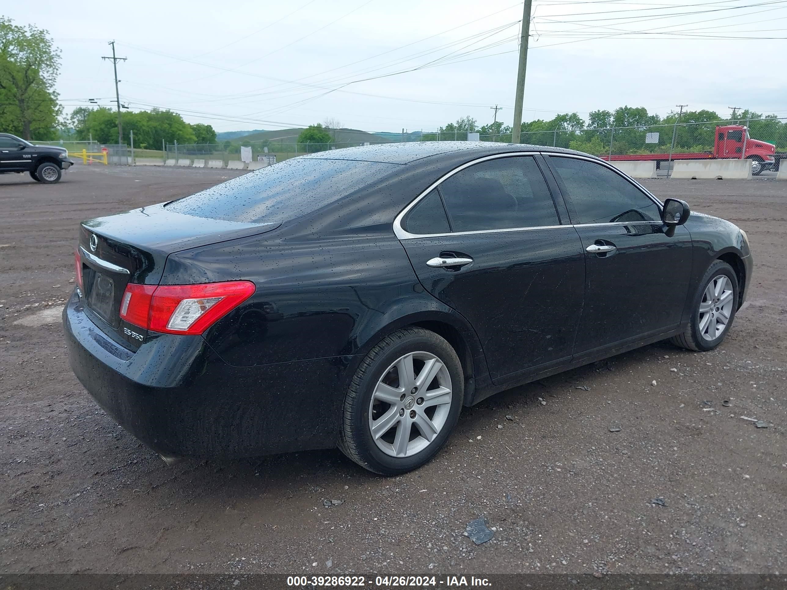 Photo 3 VIN: JTHBJ46G172129878 - LEXUS ES 