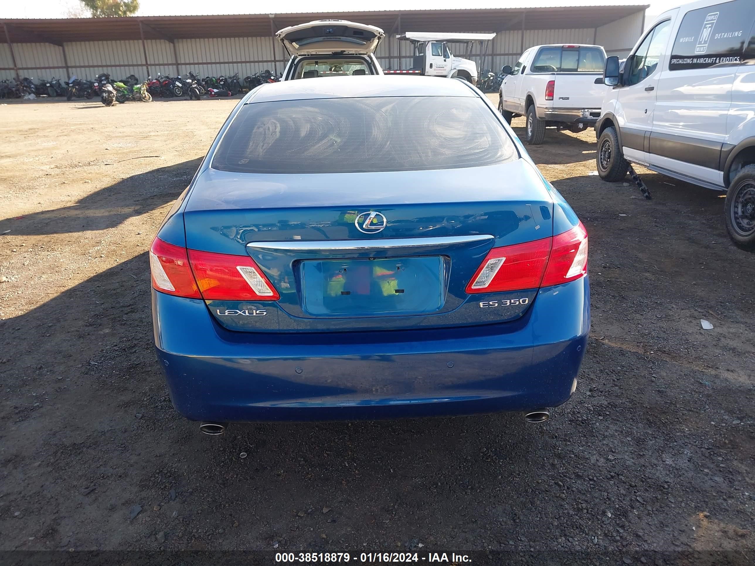 Photo 16 VIN: JTHBJ46G172137804 - LEXUS ES 