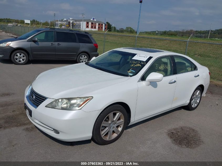 Photo 1 VIN: JTHBJ46G172152335 - LEXUS ES 