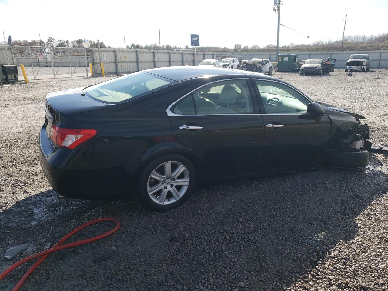 Photo 2 VIN: JTHBJ46G182176703 - LEXUS ES 