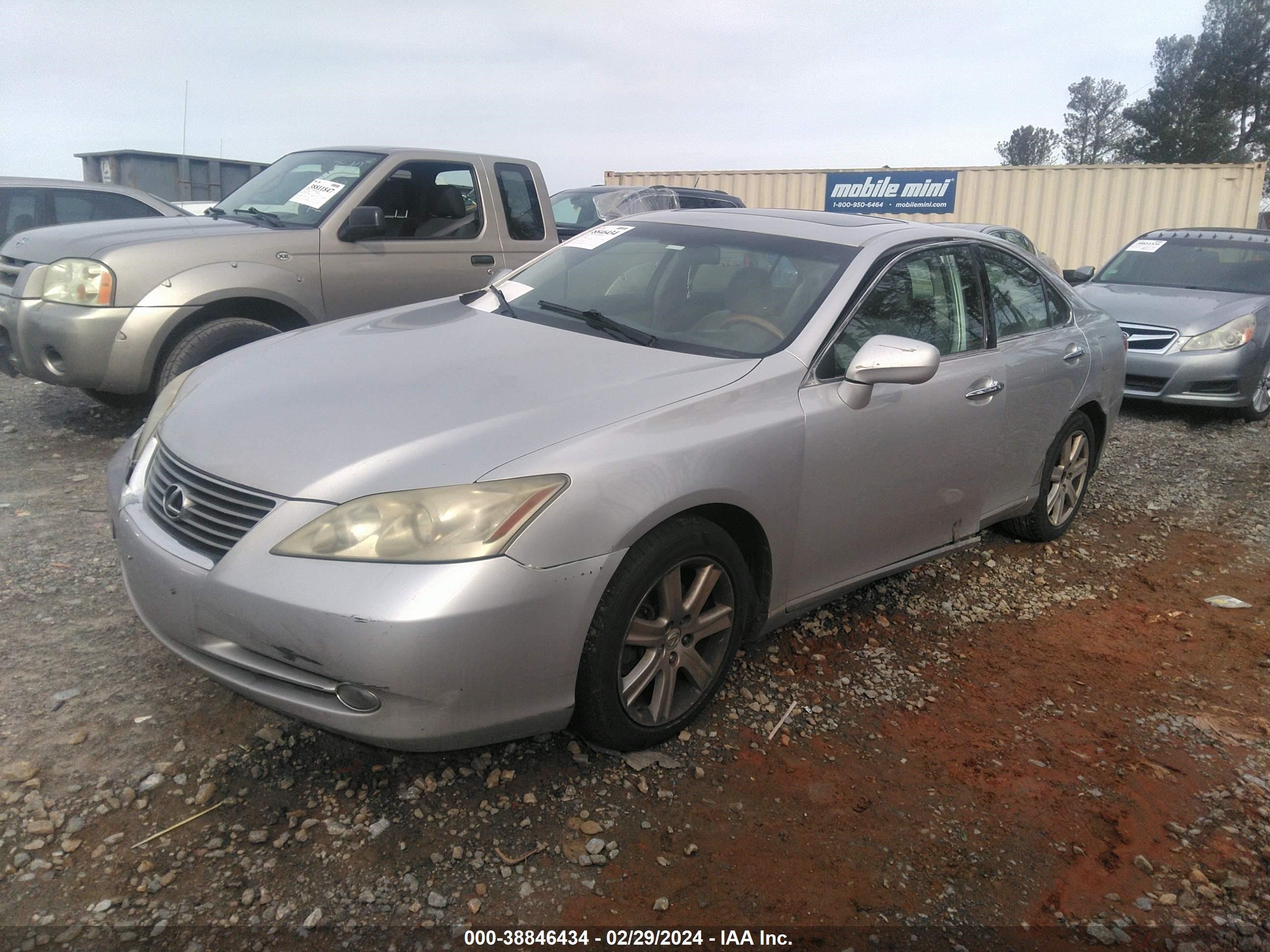 Photo 1 VIN: JTHBJ46G182264666 - LEXUS ES 