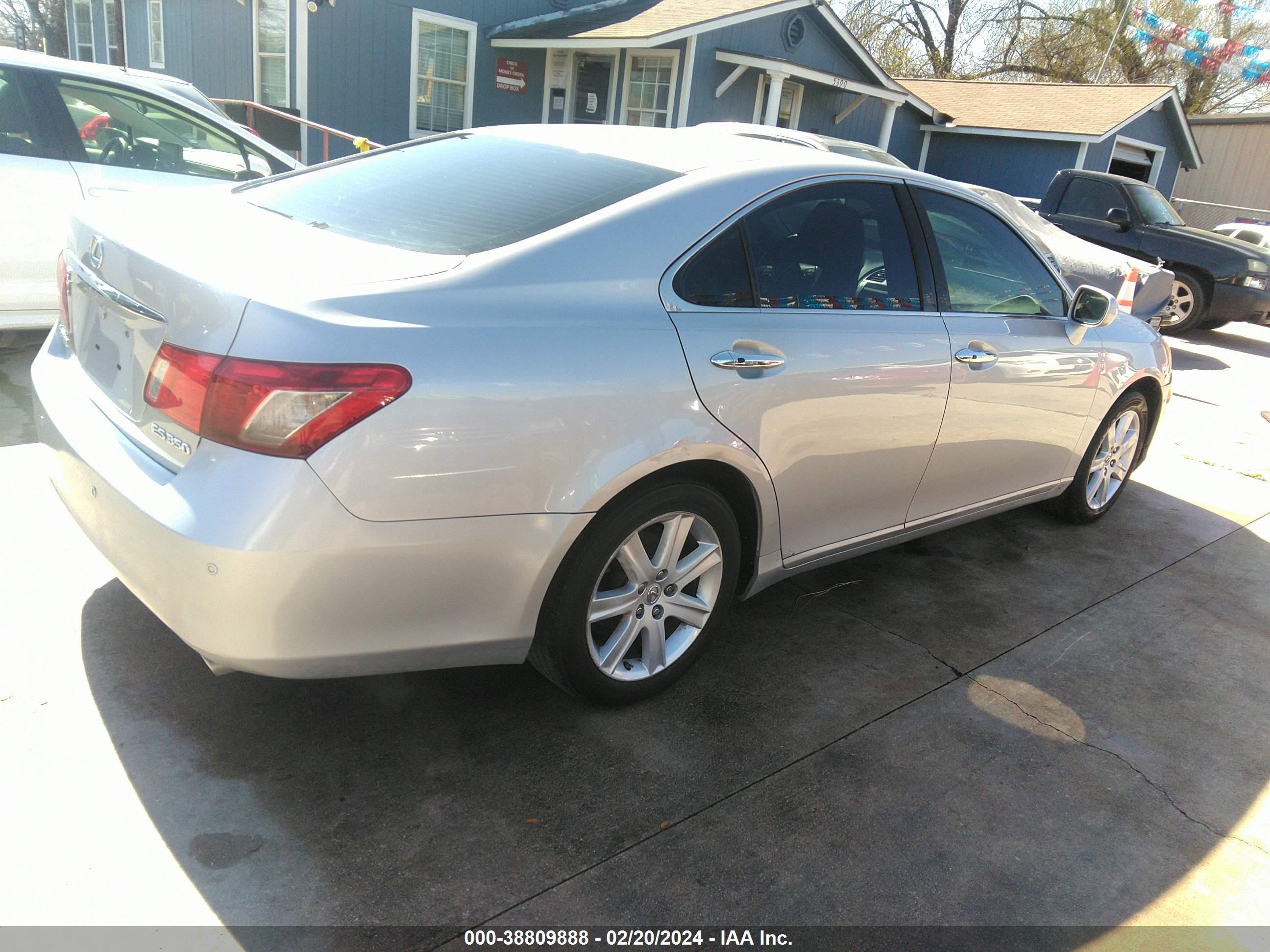 Photo 3 VIN: JTHBJ46G192307324 - LEXUS ES 