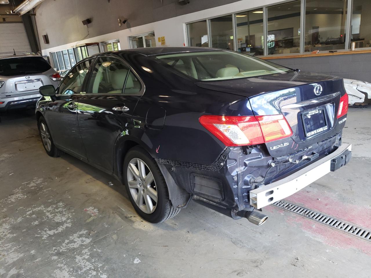 Photo 1 VIN: JTHBJ46G192317948 - LEXUS ES 