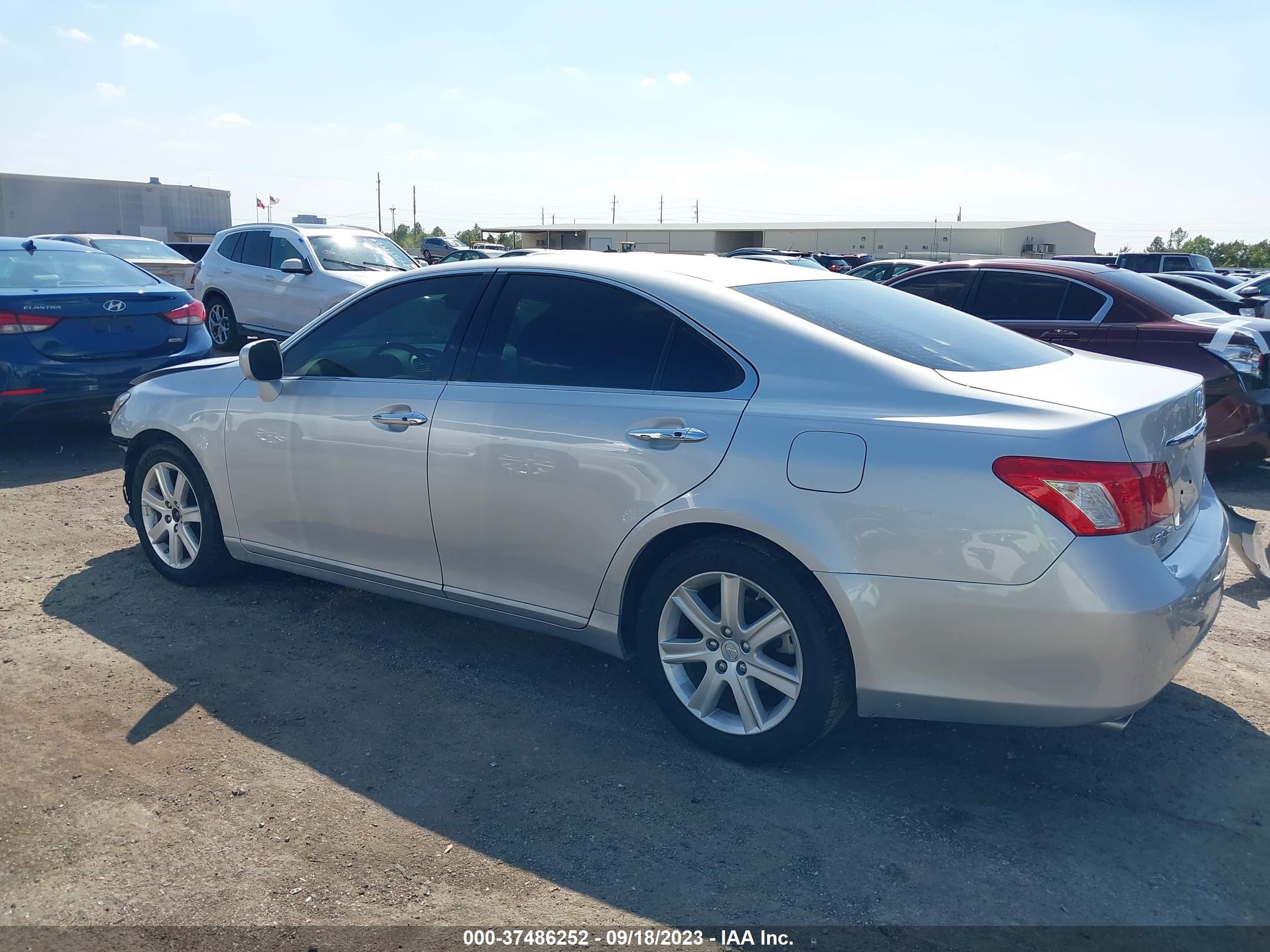 Photo 14 VIN: JTHBJ46G272027974 - LEXUS ES 