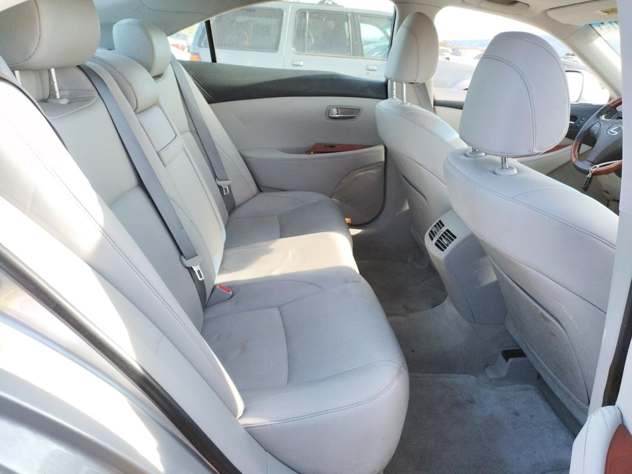 Photo 9 VIN: JTHBJ46G272093957 - LEXUS ES 