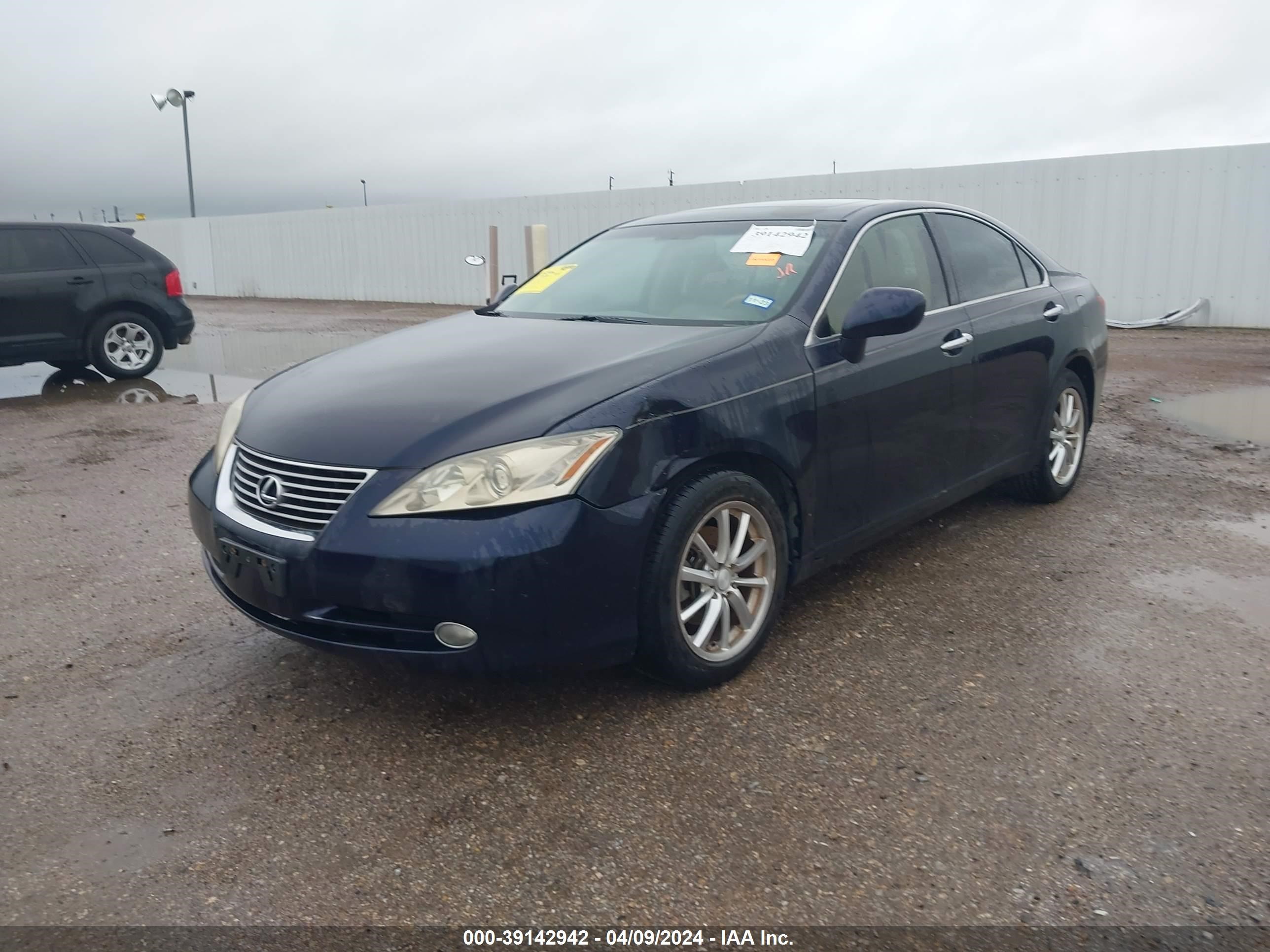 Photo 1 VIN: JTHBJ46G272138315 - LEXUS ES 