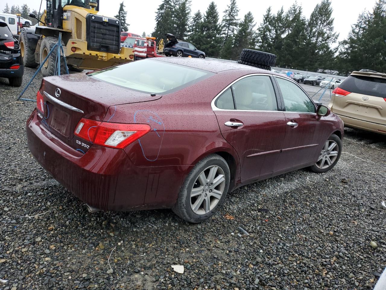 Photo 2 VIN: JTHBJ46G282270685 - LEXUS ES 