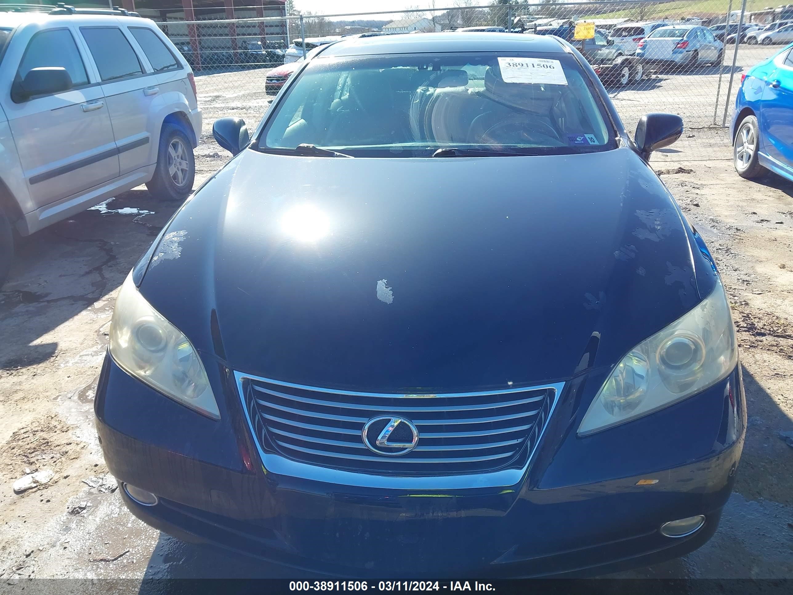 Photo 11 VIN: JTHBJ46G292293613 - LEXUS ES 