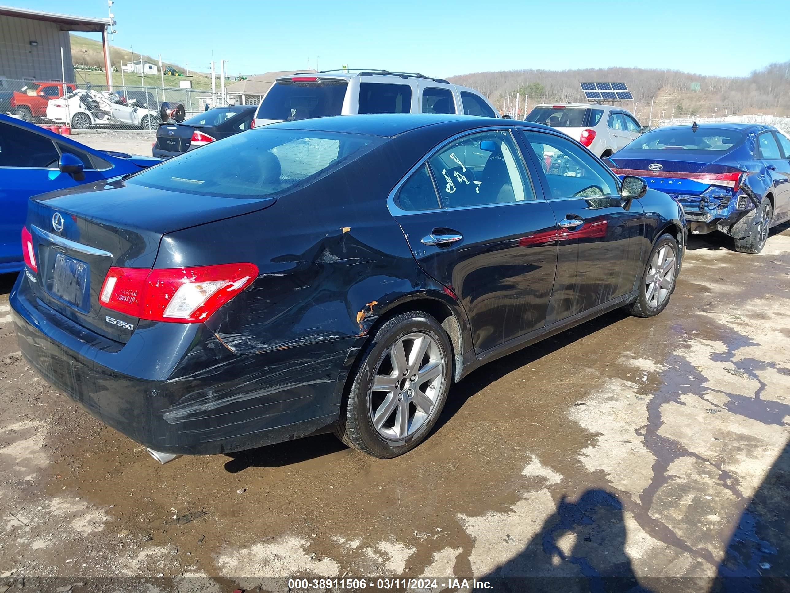 Photo 3 VIN: JTHBJ46G292293613 - LEXUS ES 