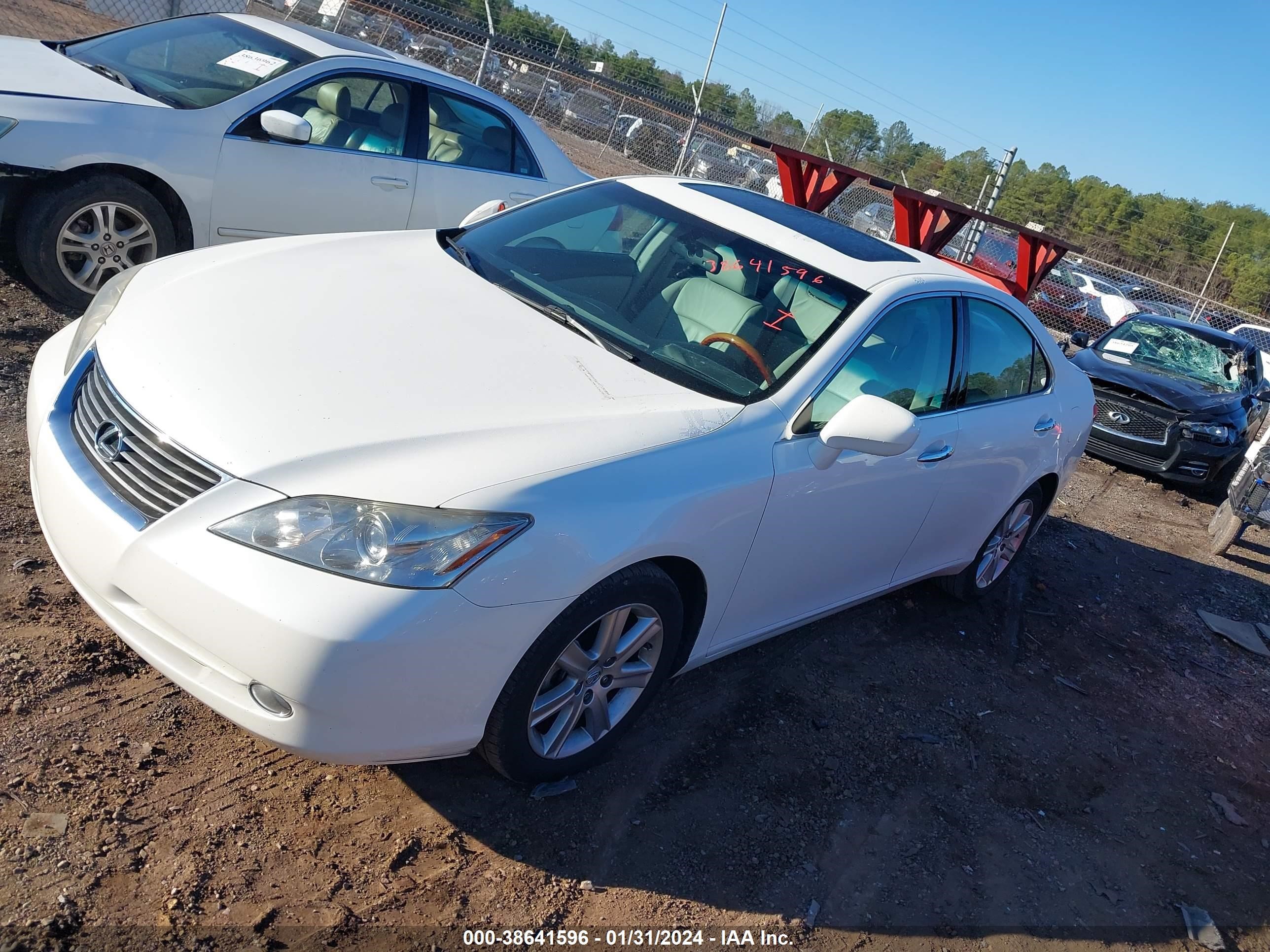 Photo 1 VIN: JTHBJ46G372007944 - LEXUS ES 