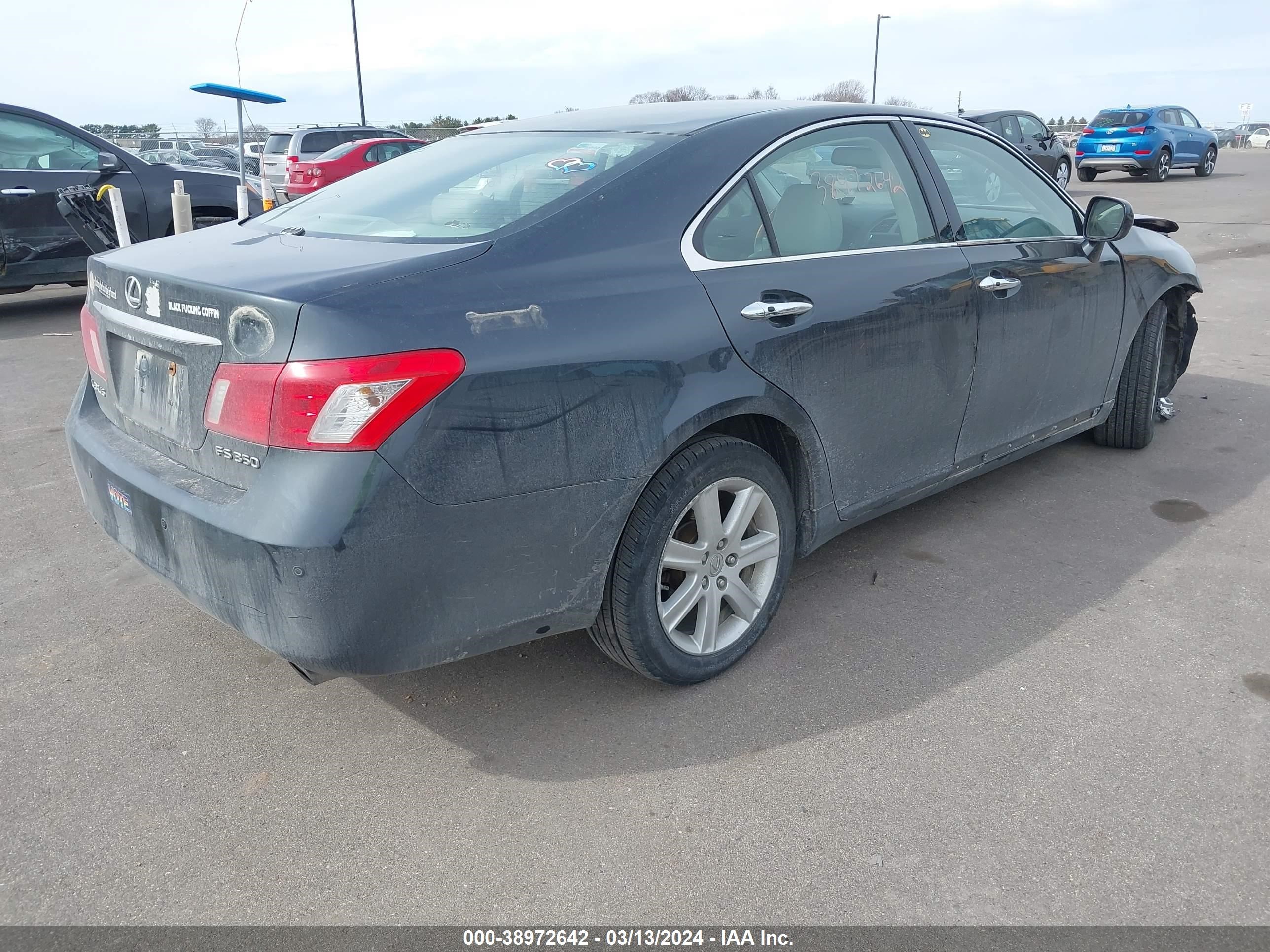 Photo 3 VIN: JTHBJ46G372027661 - LEXUS ES 