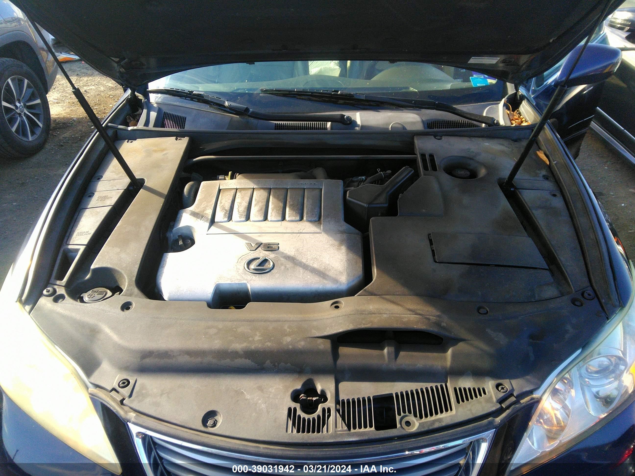 Photo 9 VIN: JTHBJ46G372098360 - LEXUS ES 