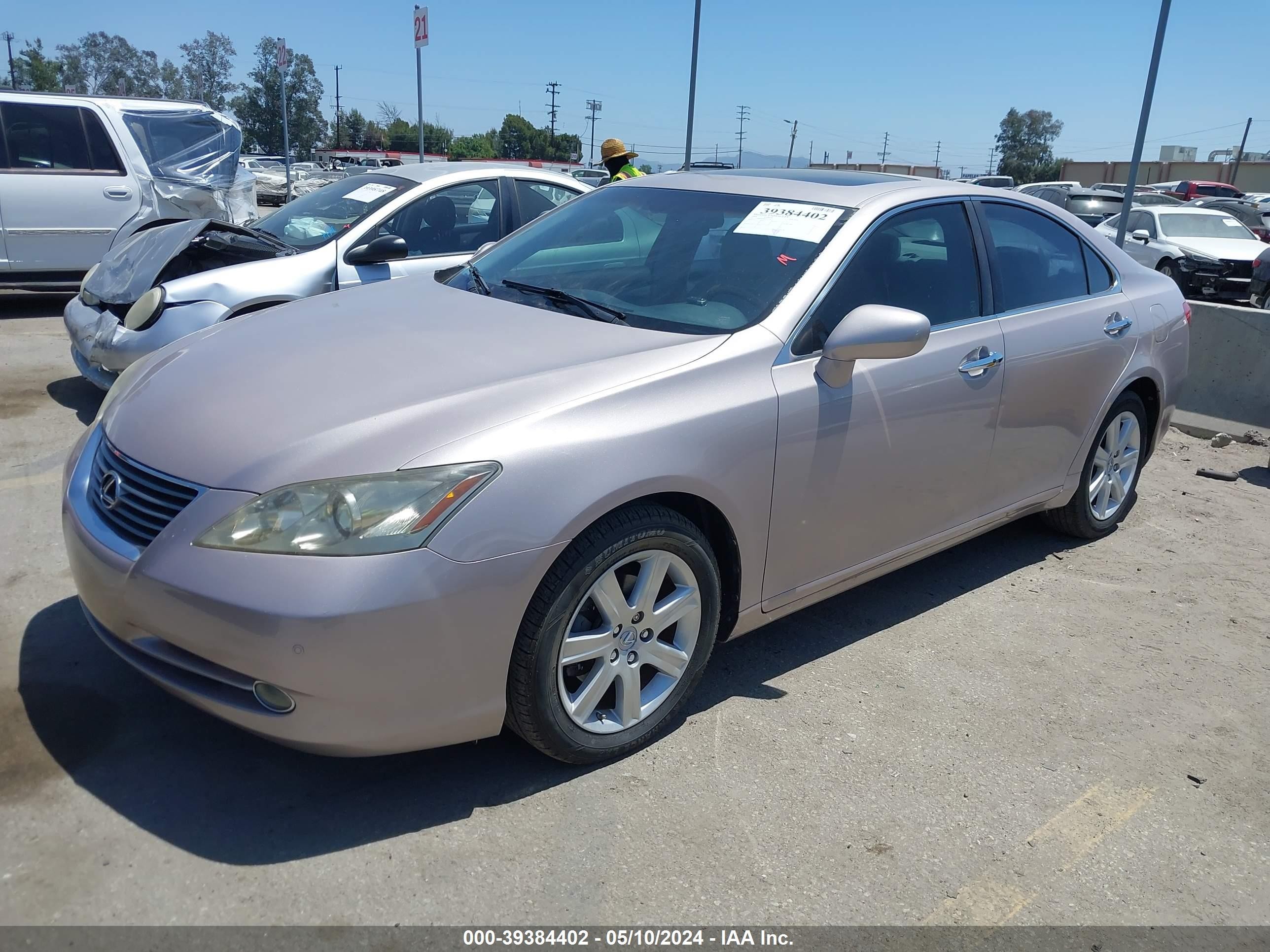 Photo 1 VIN: JTHBJ46G382214786 - LEXUS ES 