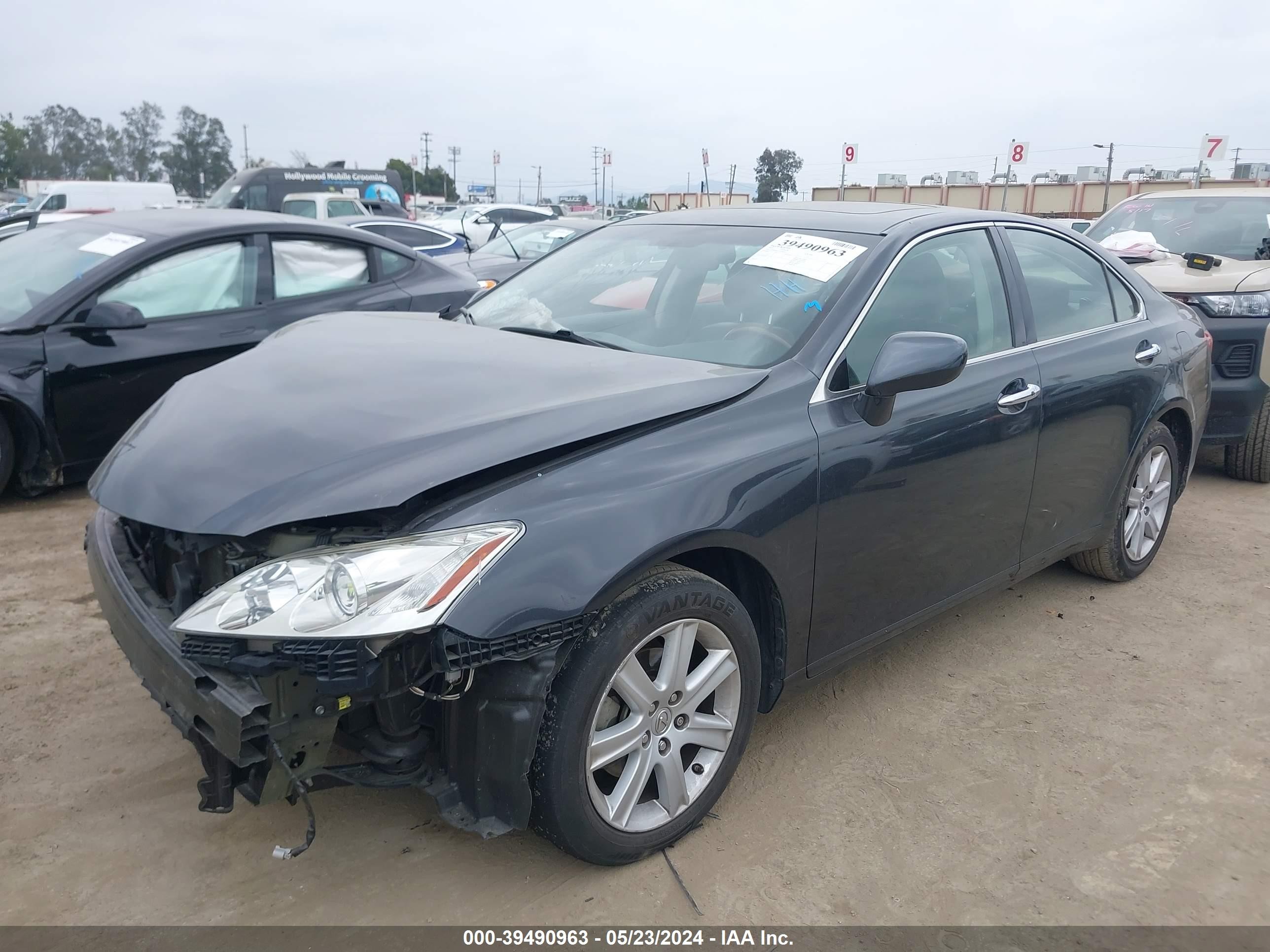 Photo 1 VIN: JTHBJ46G392289621 - LEXUS ES 