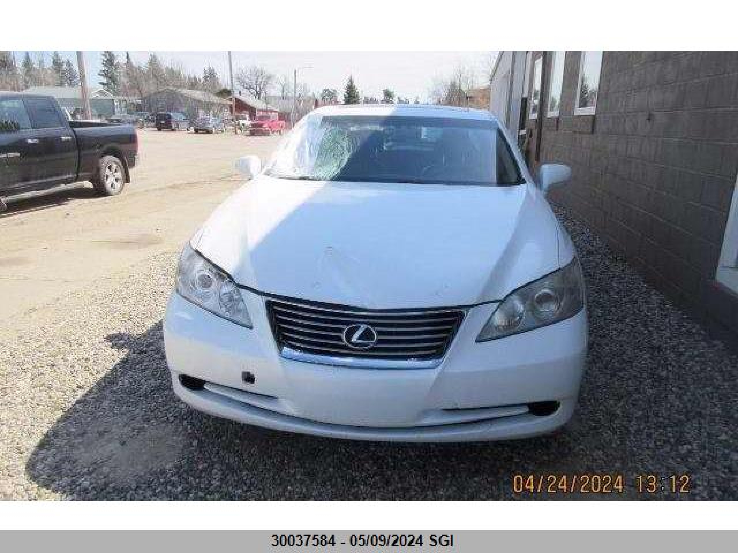 Photo 4 VIN: JTHBJ46G392339028 - LEXUS ES 