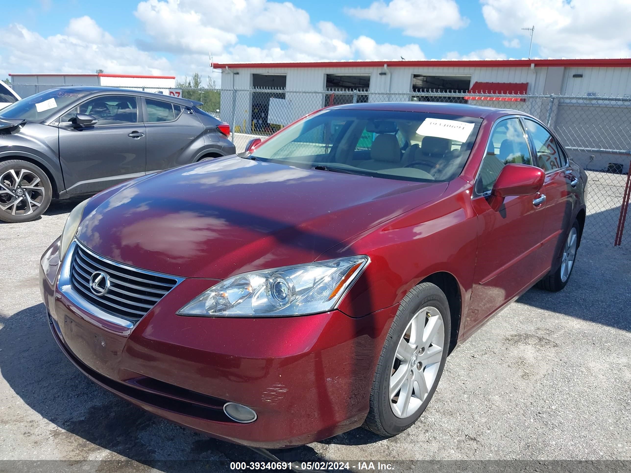 Photo 1 VIN: JTHBJ46G472039852 - LEXUS ES 