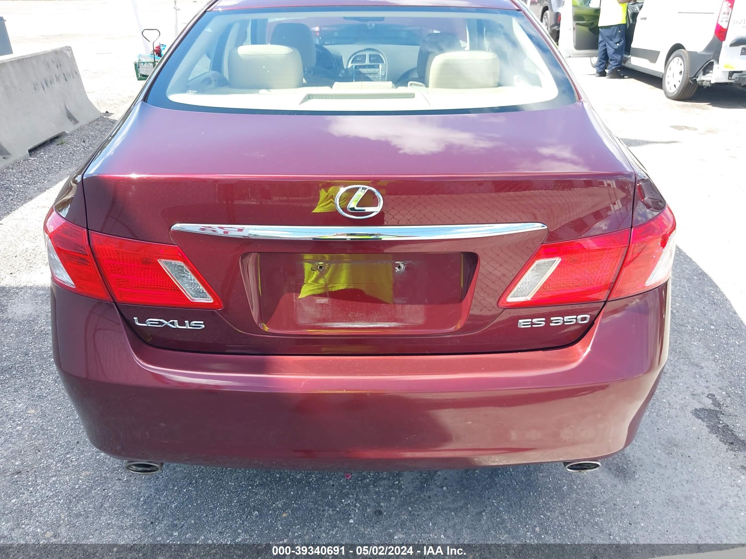 Photo 12 VIN: JTHBJ46G472039852 - LEXUS ES 