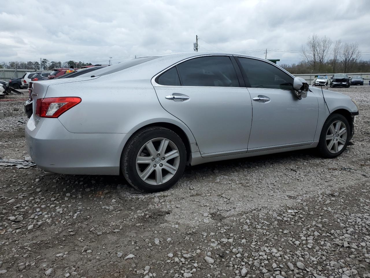 Photo 2 VIN: JTHBJ46G472040063 - LEXUS ES 