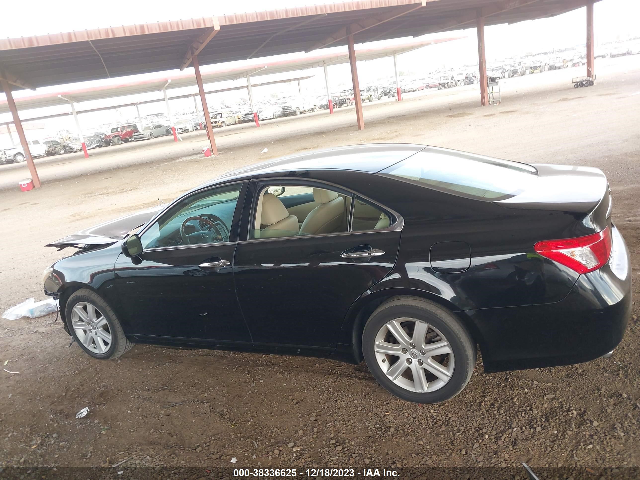 Photo 14 VIN: JTHBJ46G472042105 - LEXUS ES 