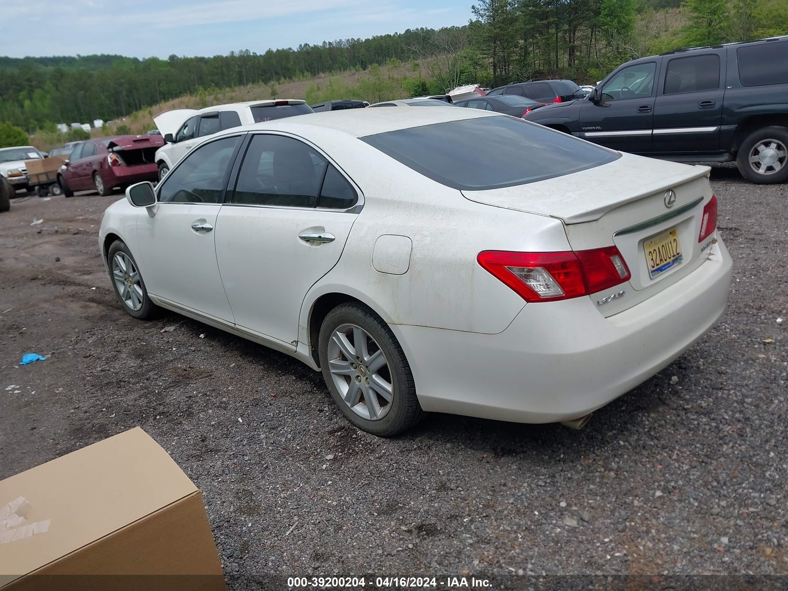 Photo 2 VIN: JTHBJ46G472053881 - LEXUS ES 