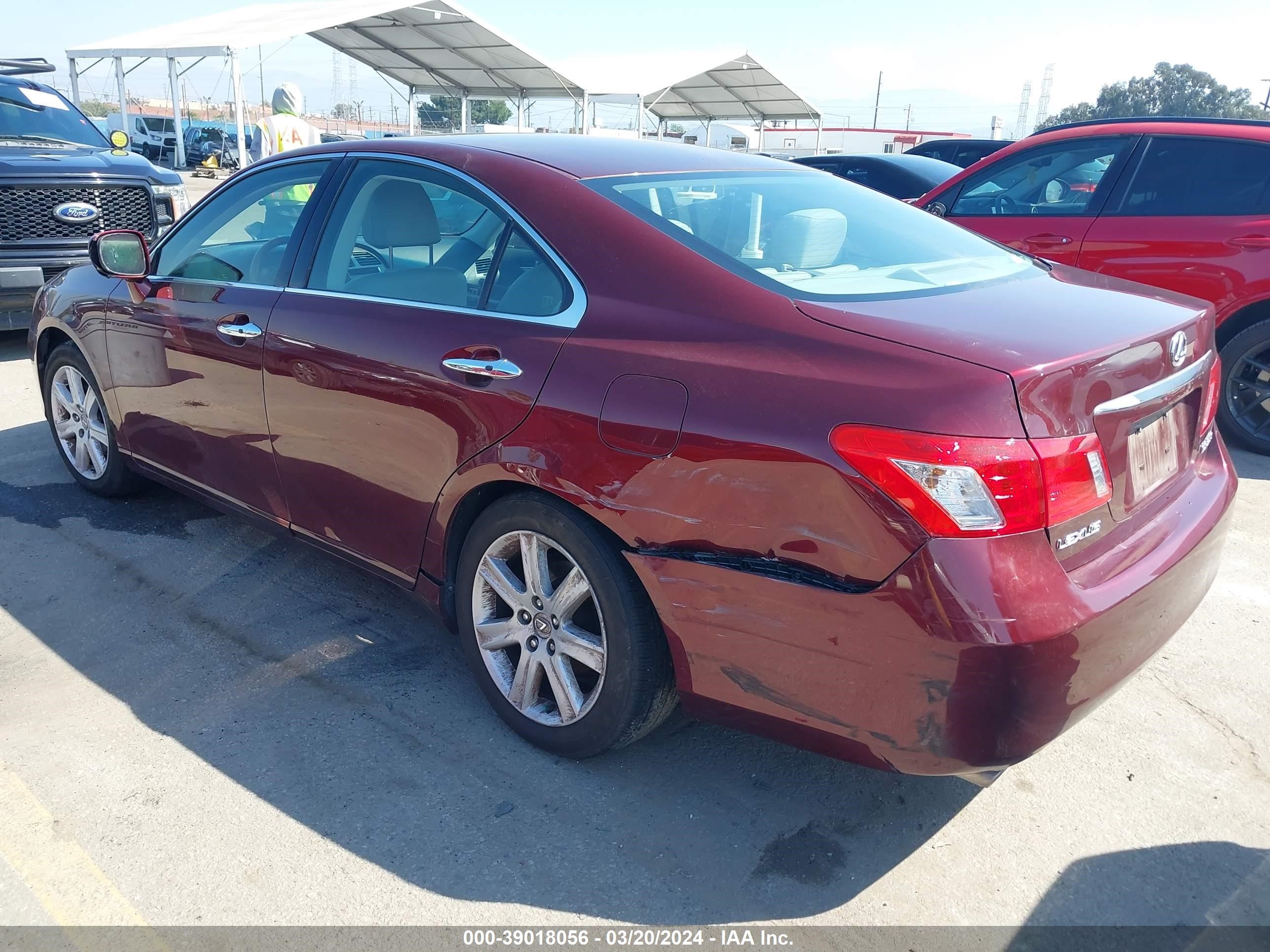 Photo 2 VIN: JTHBJ46G472057526 - LEXUS ES 