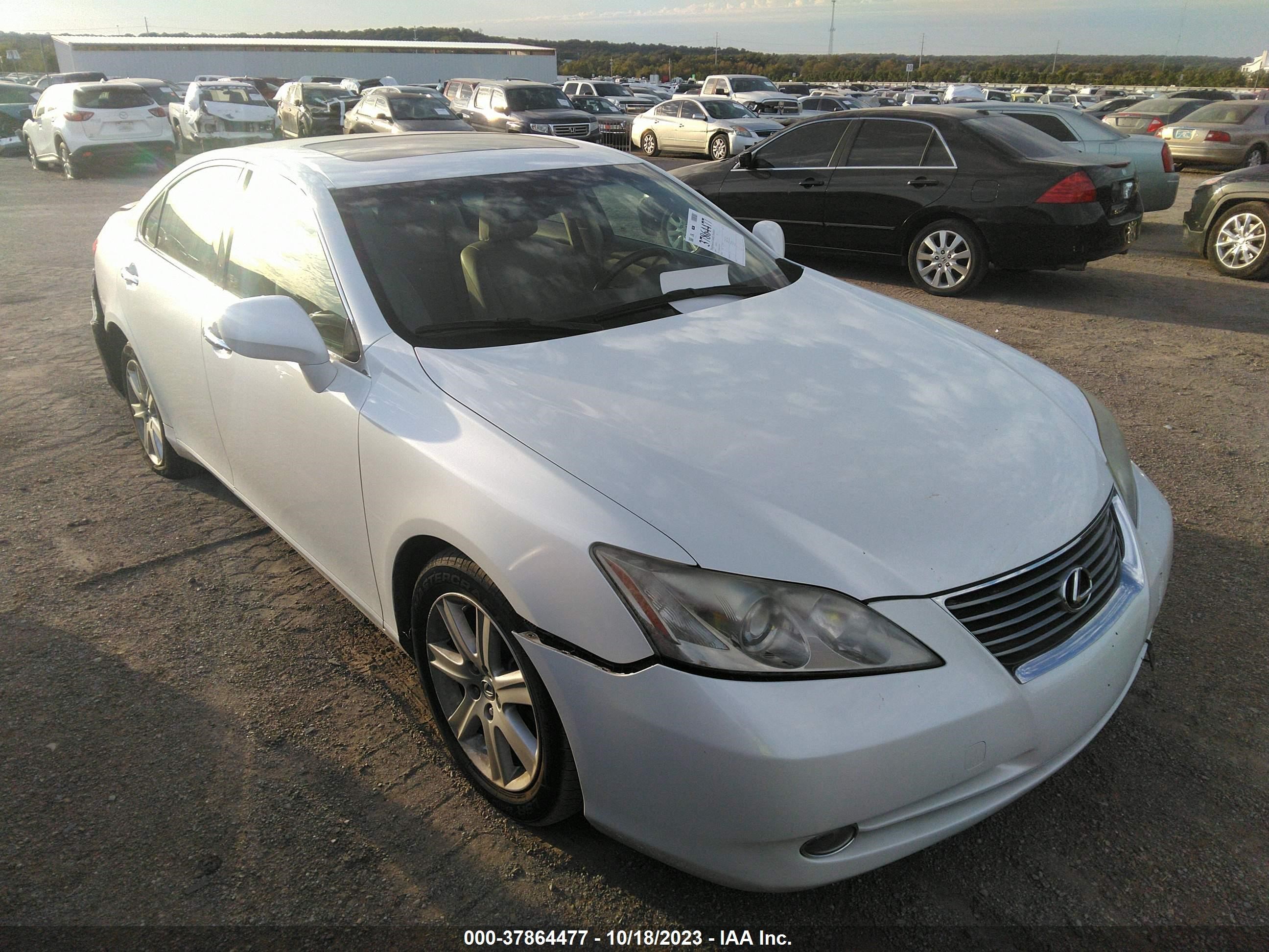 Photo 0 VIN: JTHBJ46G472073791 - LEXUS ES 