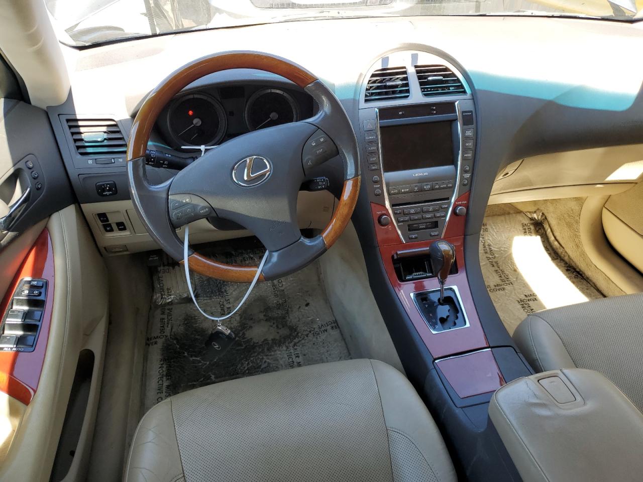 Photo 7 VIN: JTHBJ46G472090929 - LEXUS ES 