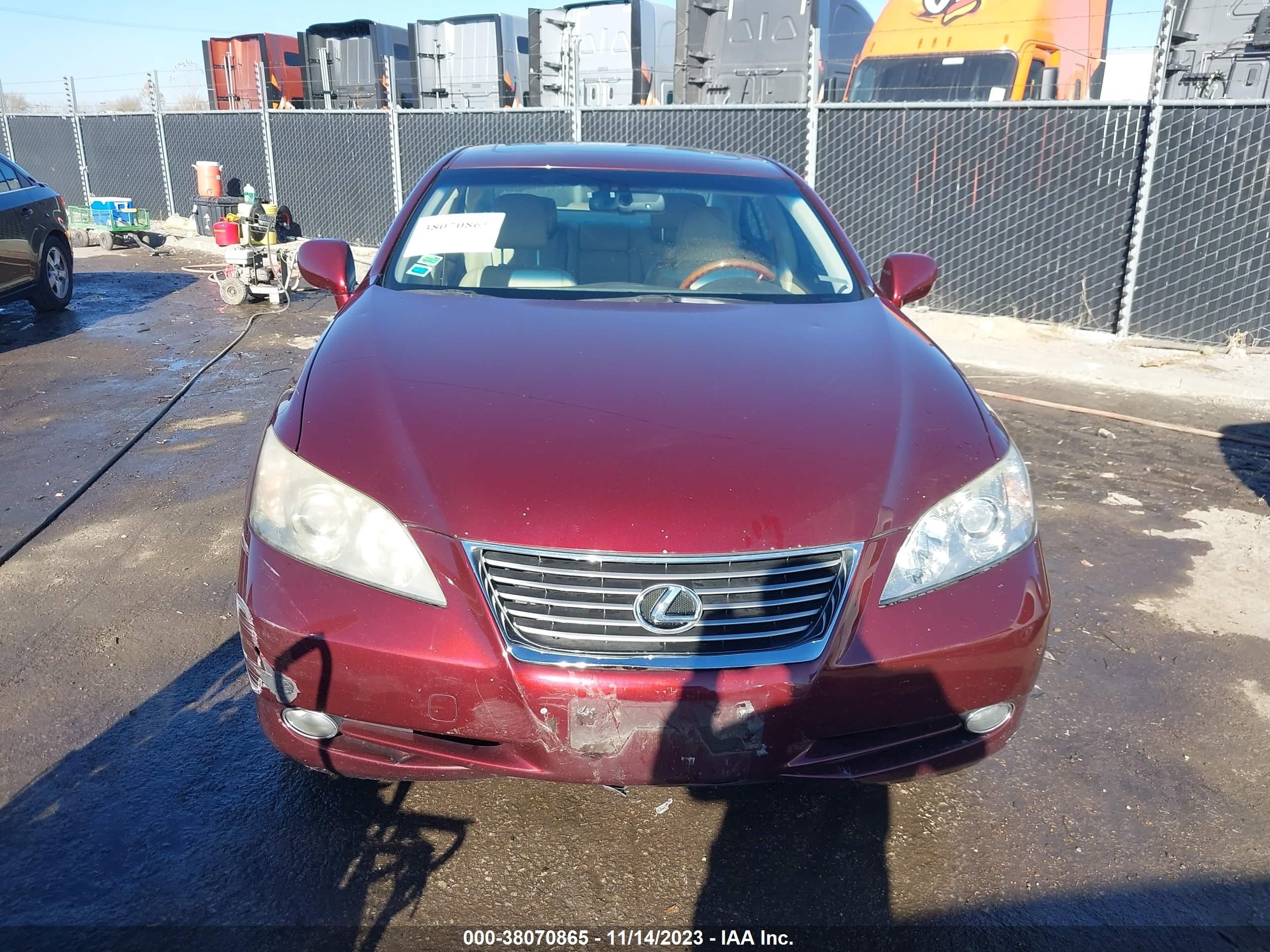 Photo 11 VIN: JTHBJ46G472106921 - LEXUS ES 