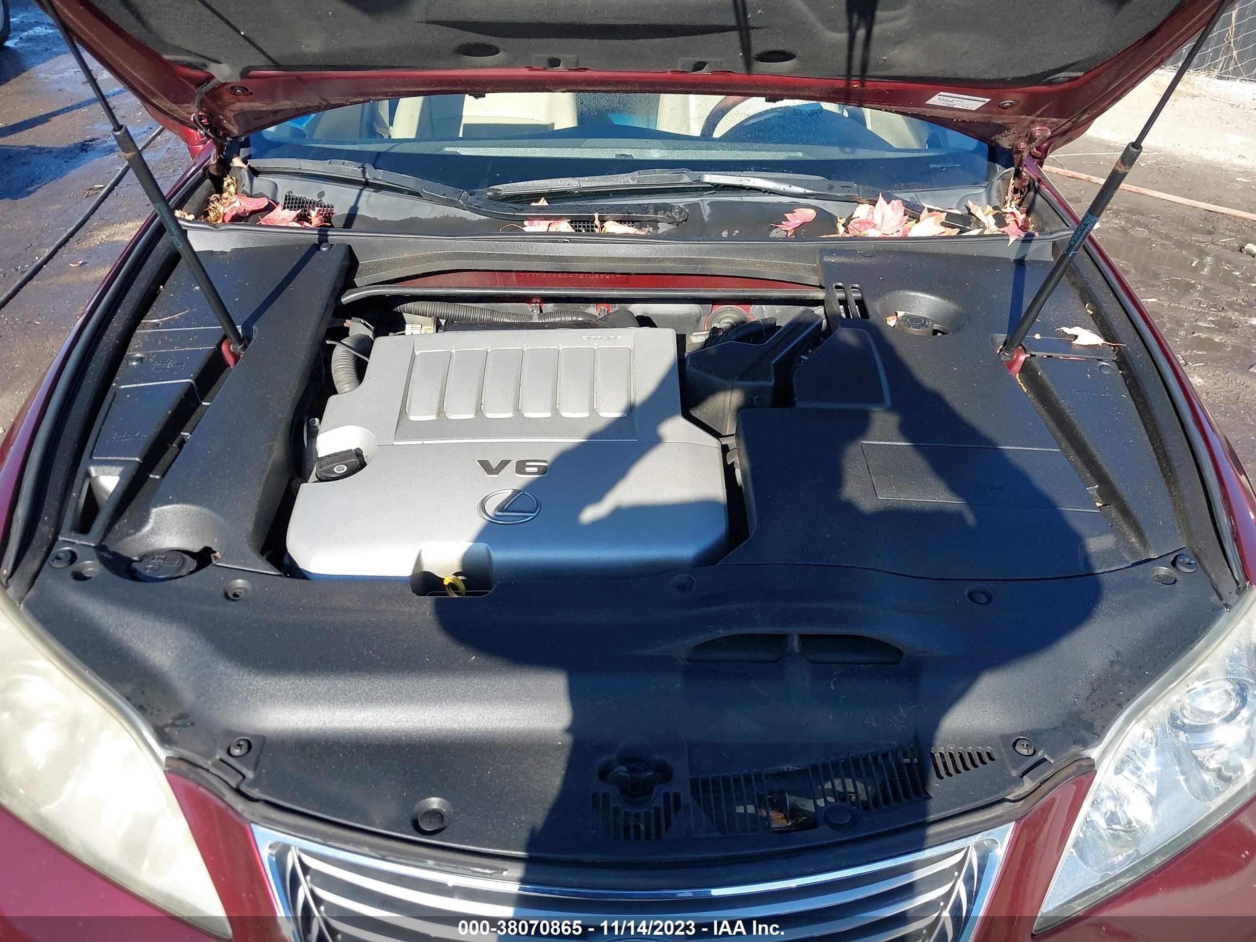 Photo 9 VIN: JTHBJ46G472106921 - LEXUS ES 