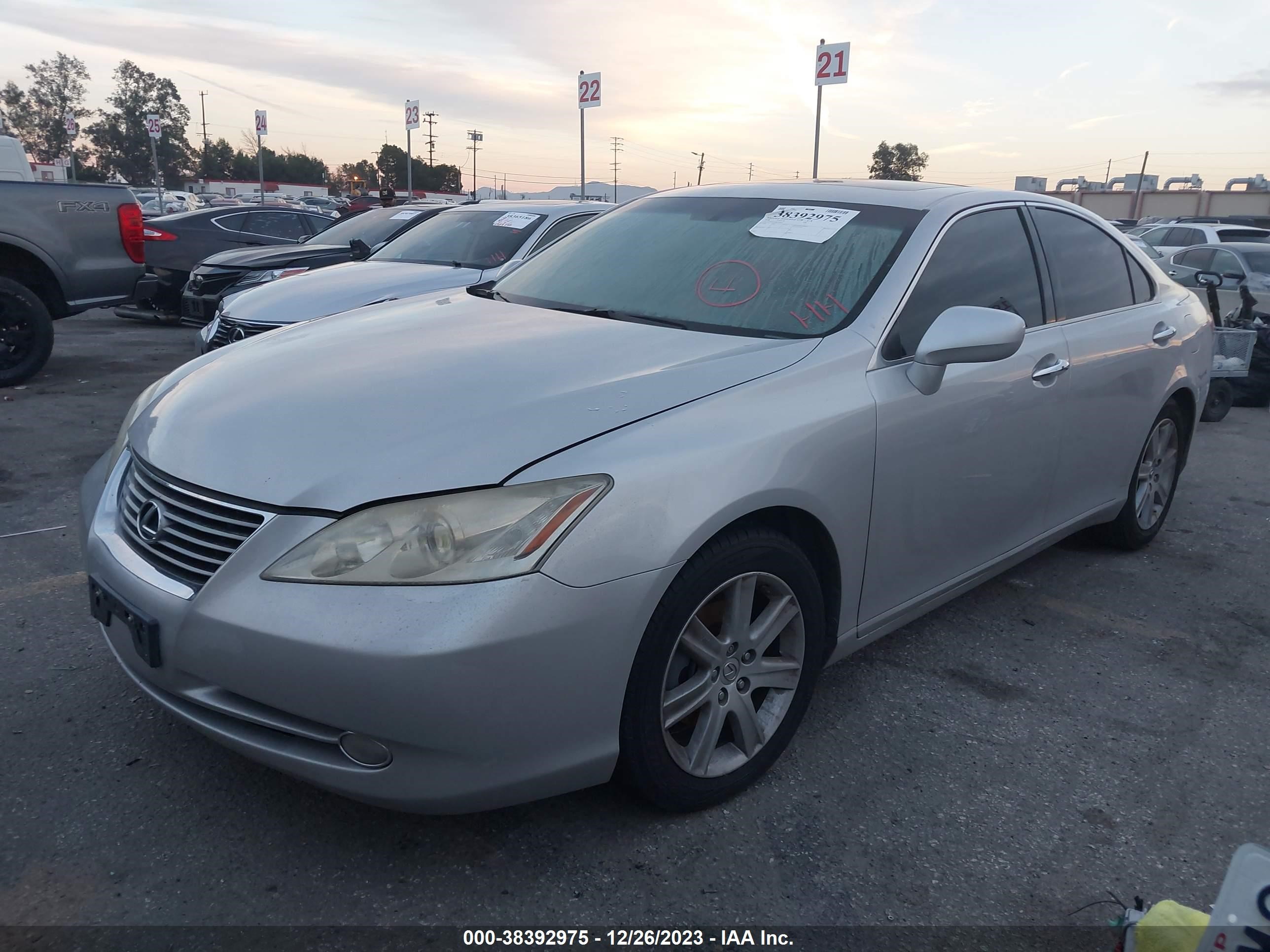 Photo 1 VIN: JTHBJ46G482160852 - LEXUS ES 