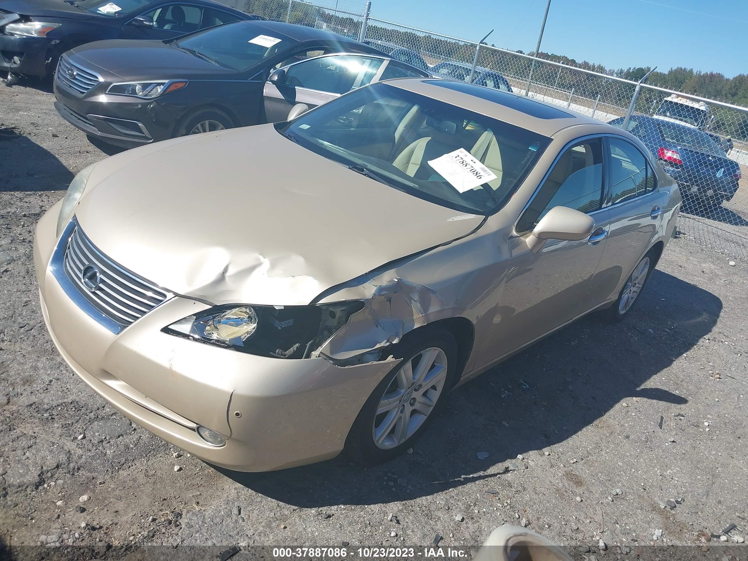 Photo 1 VIN: JTHBJ46G482198338 - LEXUS ES 