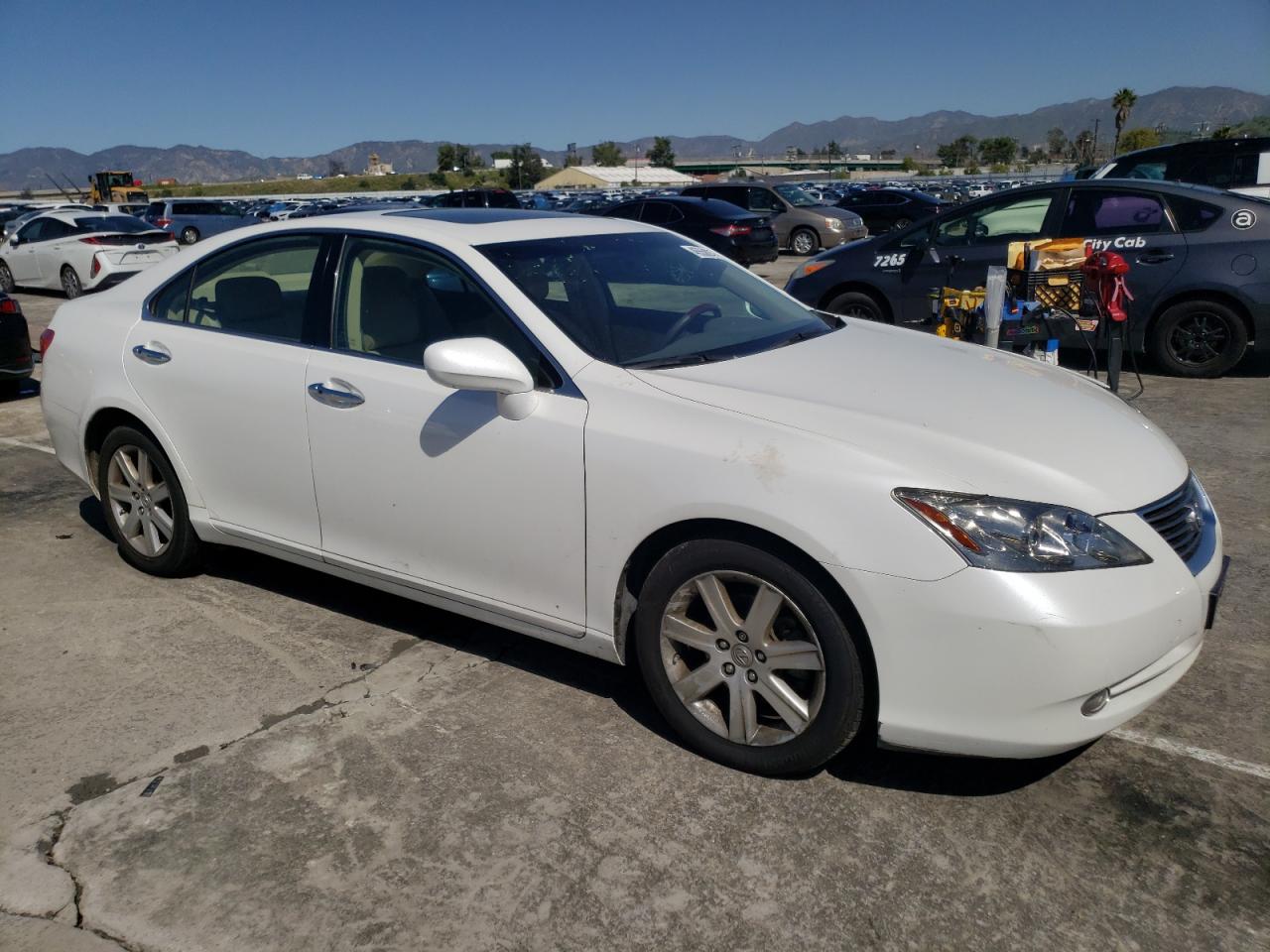 Photo 3 VIN: JTHBJ46G492284962 - LEXUS ES 