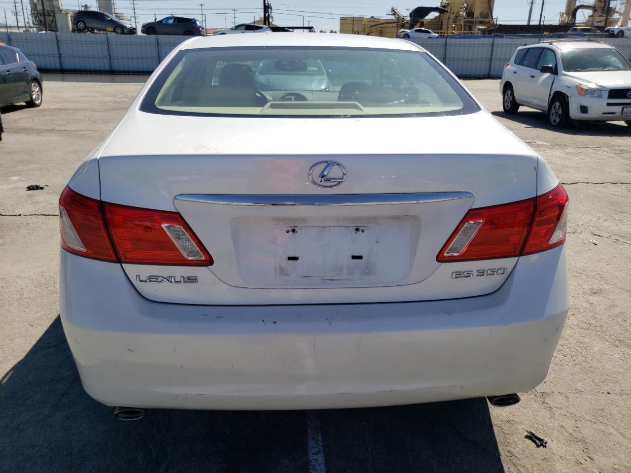 Photo 5 VIN: JTHBJ46G492284962 - LEXUS ES 