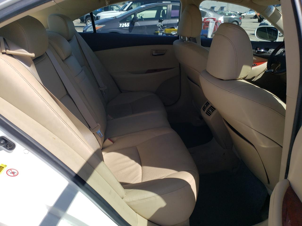 Photo 9 VIN: JTHBJ46G492284962 - LEXUS ES 