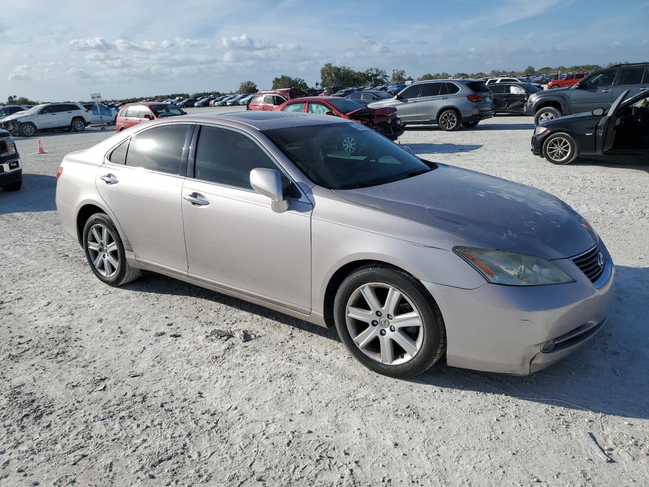 Photo 3 VIN: JTHBJ46G572012207 - LEXUS ES 