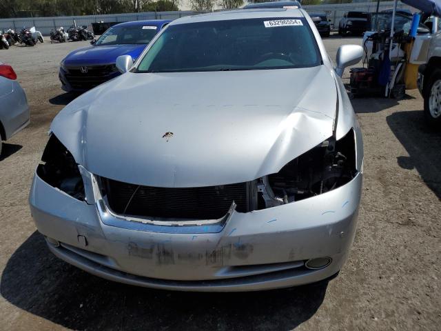 Photo 4 VIN: JTHBJ46G572024955 - LEXUS ES350 