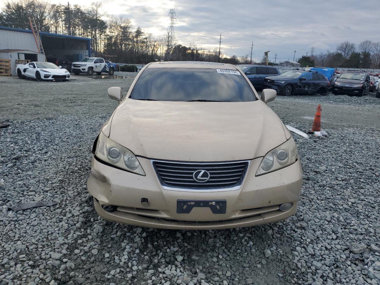 Photo 4 VIN: JTHBJ46G572049483 - LEXUS ES 