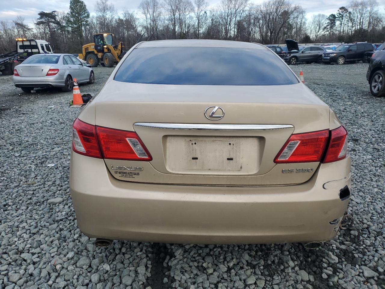 Photo 5 VIN: JTHBJ46G572049483 - LEXUS ES 