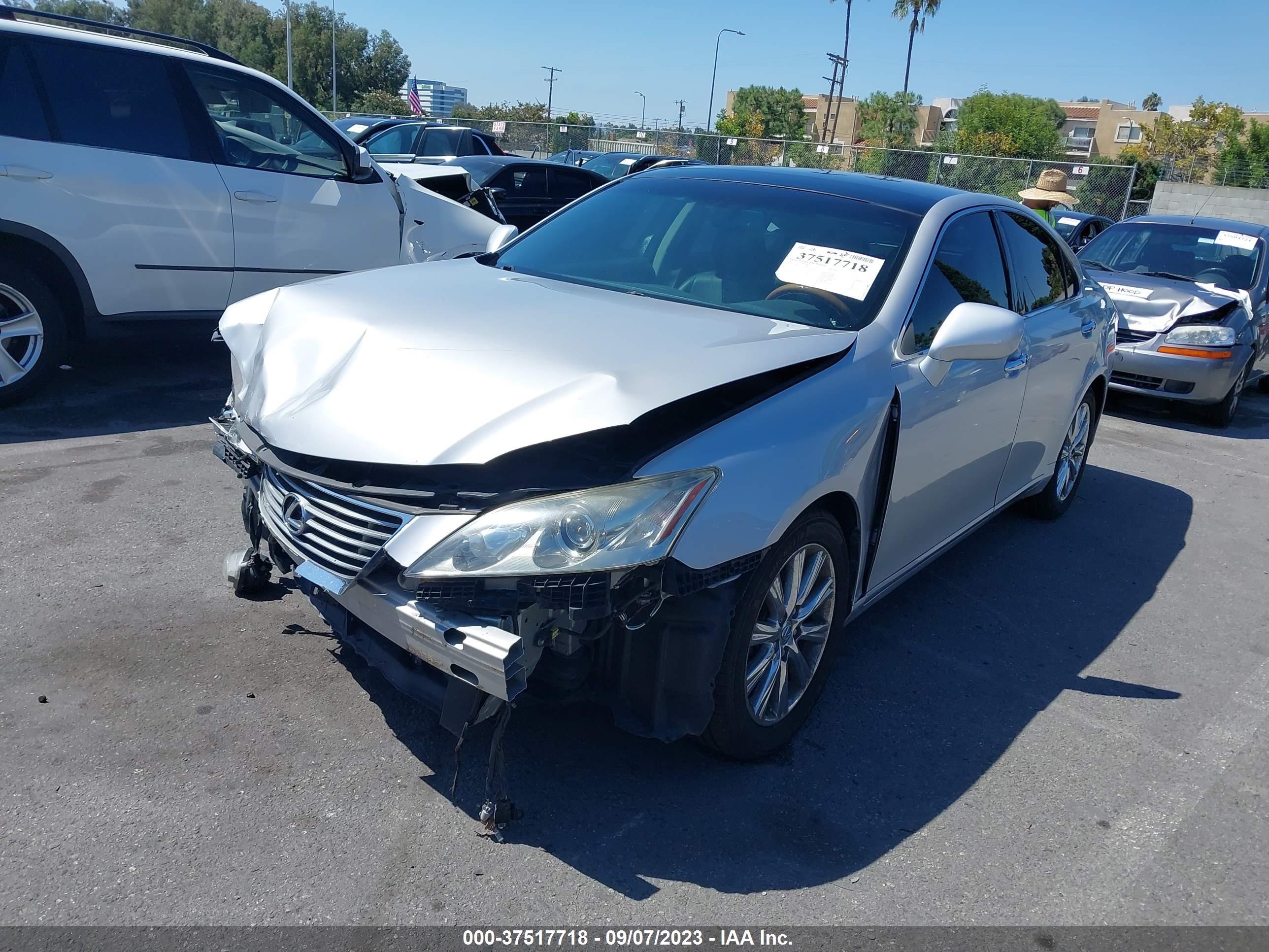 Photo 1 VIN: JTHBJ46G572064971 - LEXUS ES 