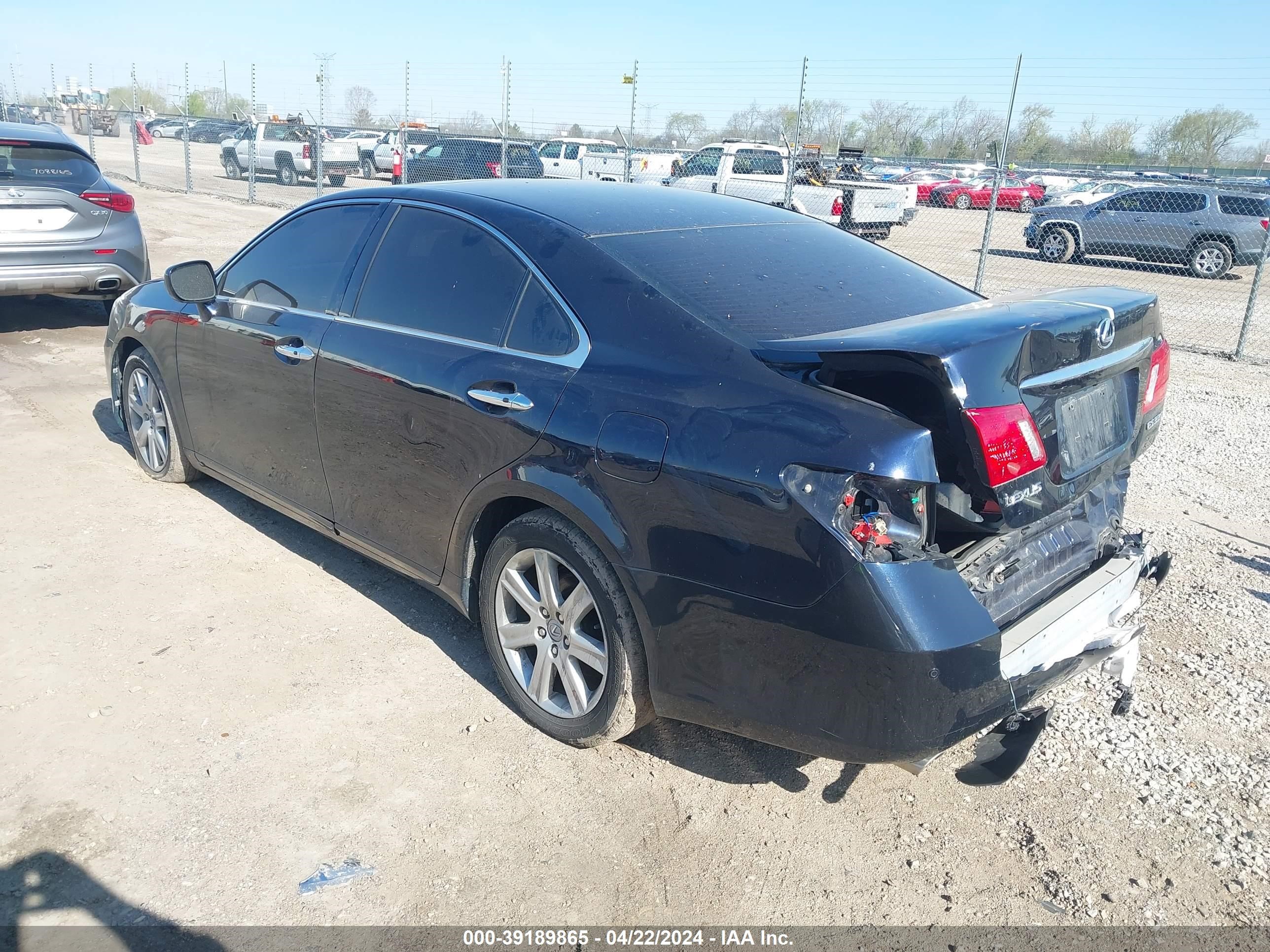 Photo 2 VIN: JTHBJ46G572094908 - LEXUS ES 